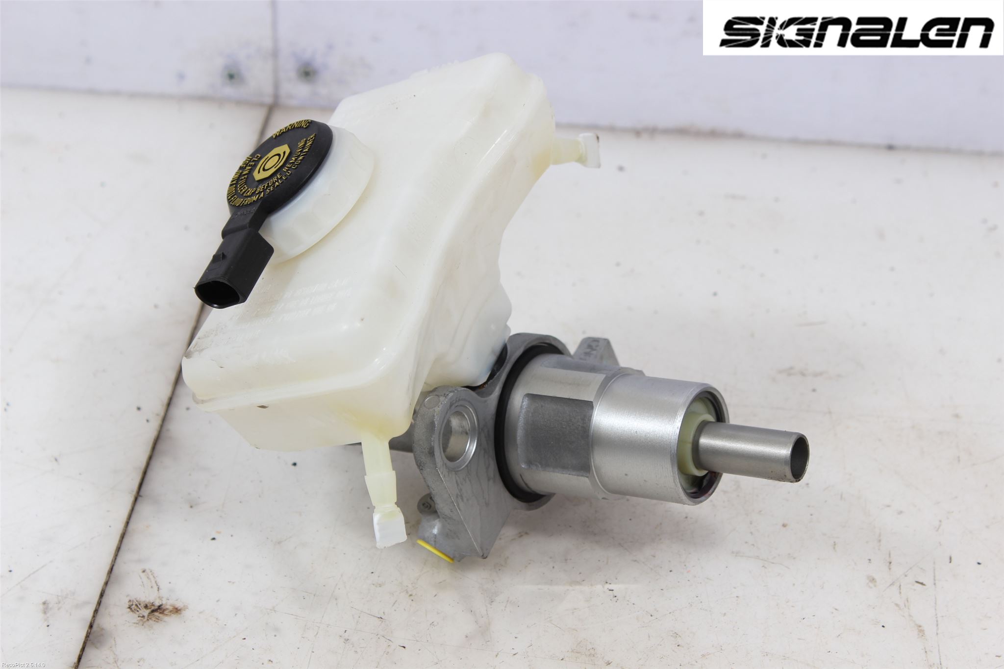 Audi A6 ALLROAD 12-18 Broms Huvudcylinder