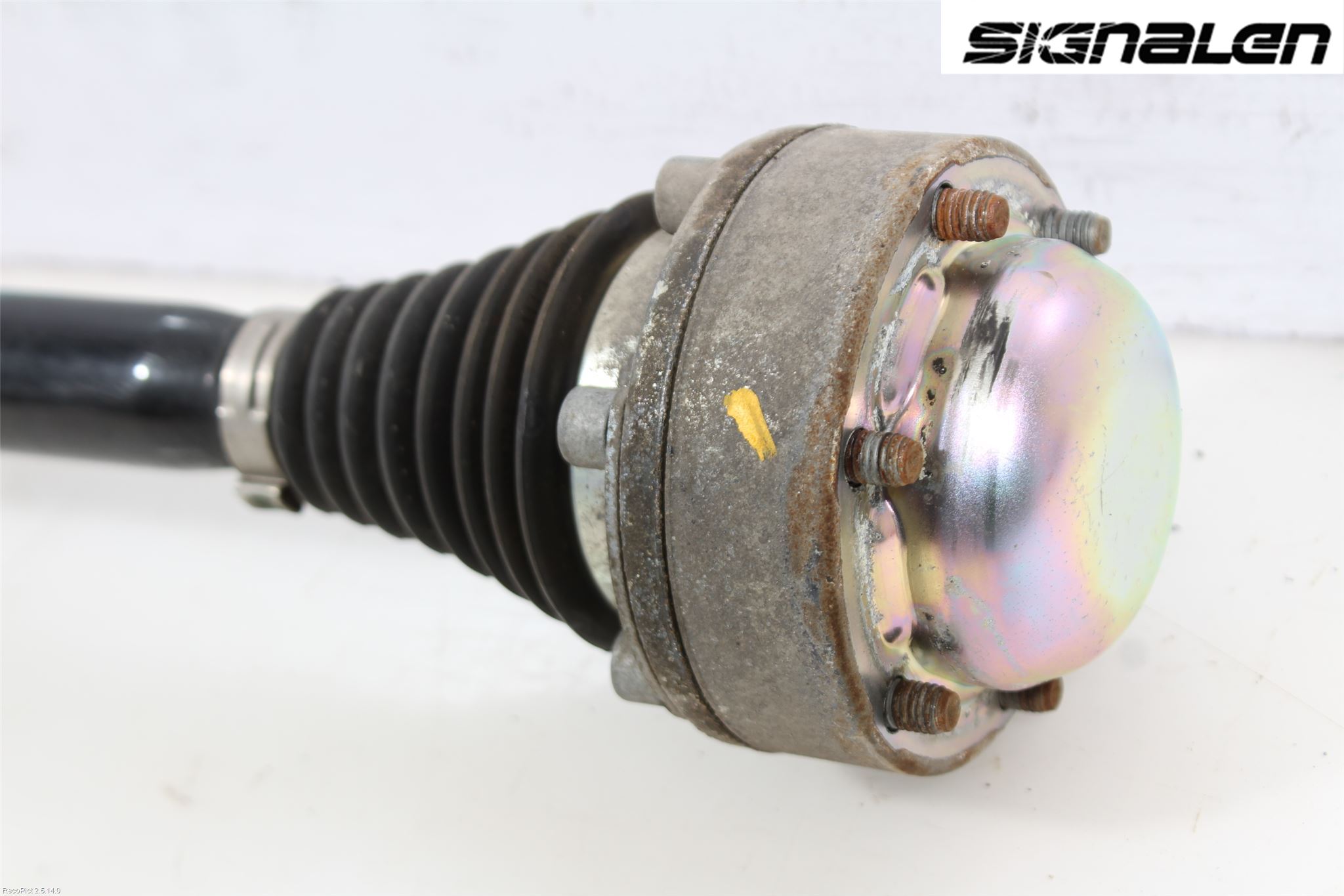Audi A4/S4 B9 16-19 Drivaxel Bak Höger