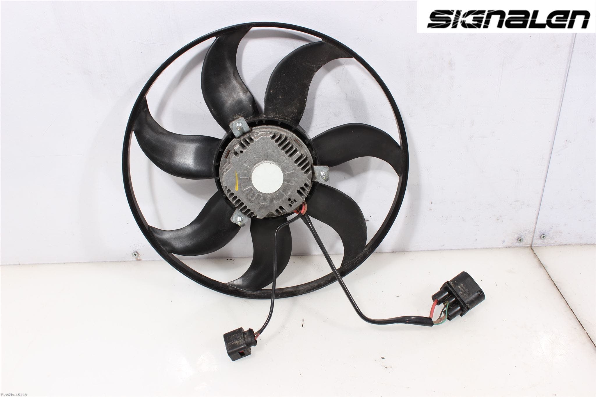 Volkswagen VW TOURAN 10-15 Kylfläkt El