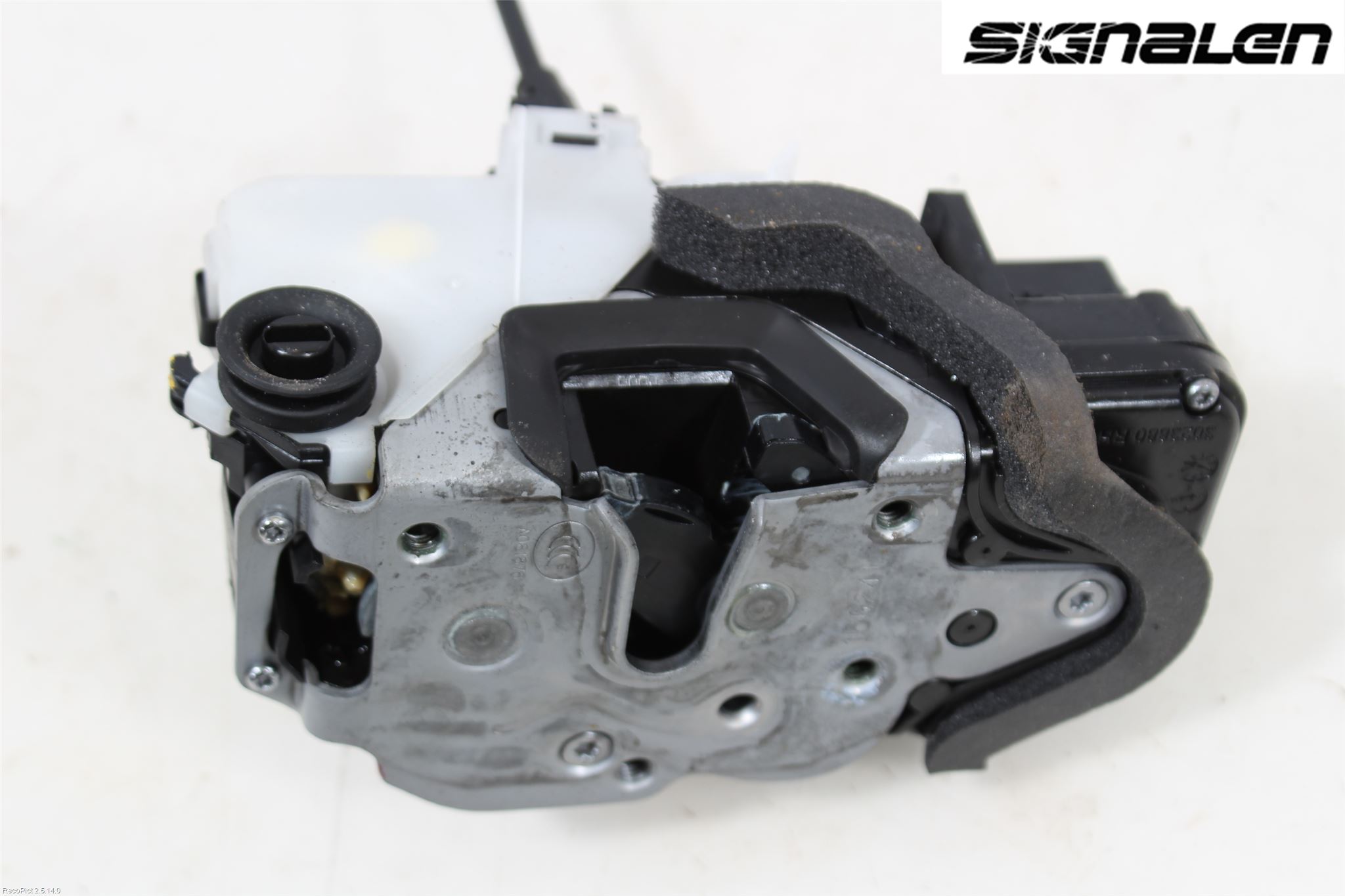 Opel ASTRA J 10-15 Låskista-Dörrlås