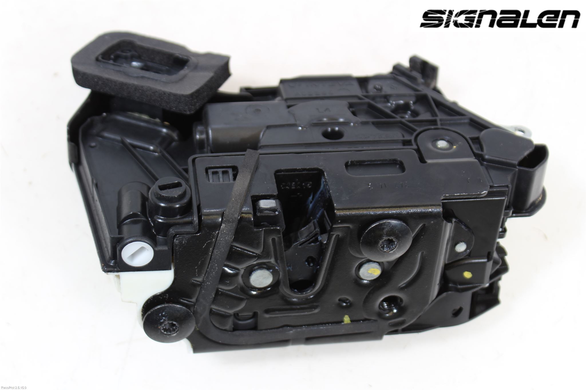 Volkswagen VW PASSAT 15-19 Låskista-Dörrlås