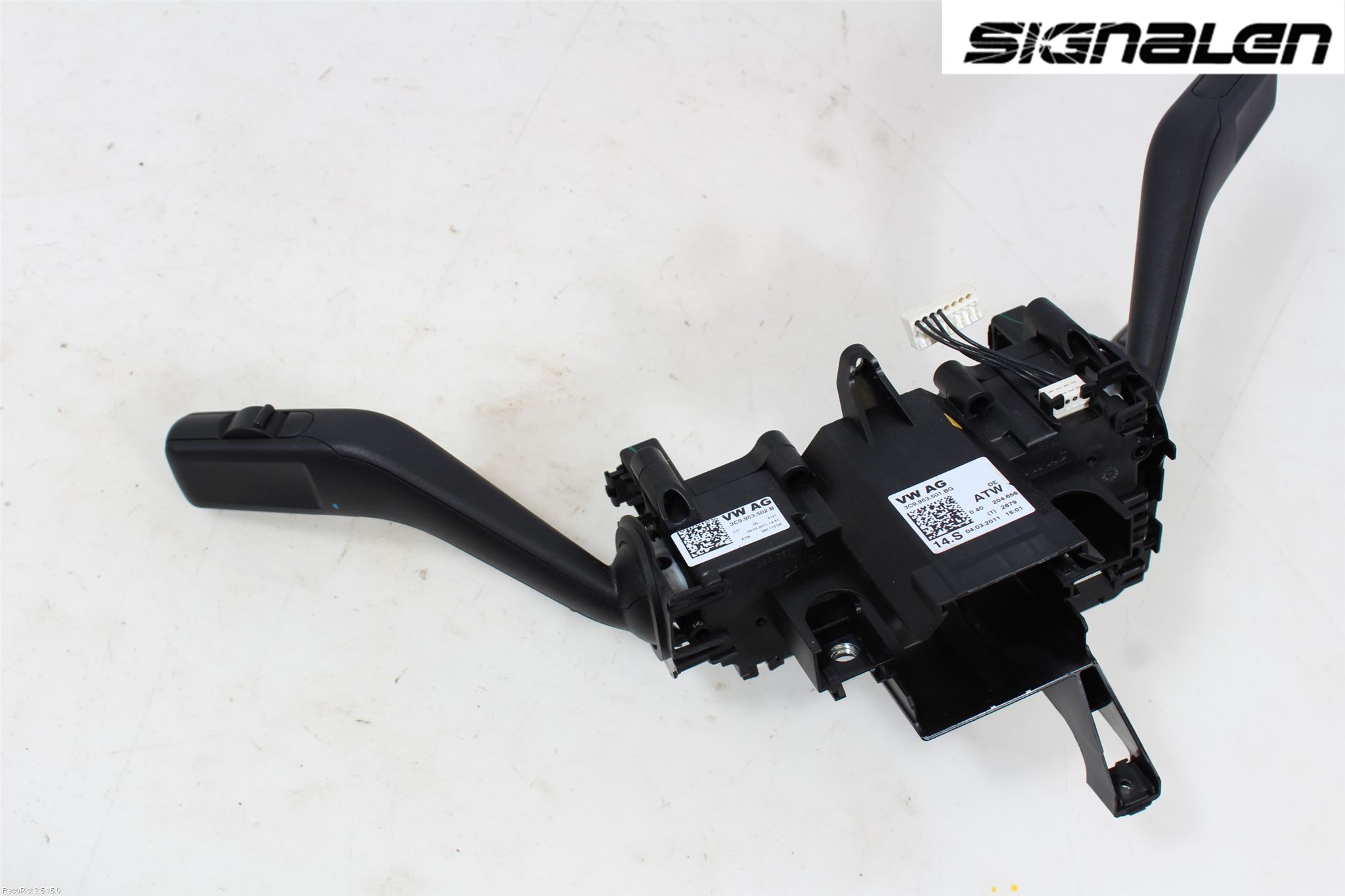 Volkswagen VW PASSAT 11-14 Spakcentral