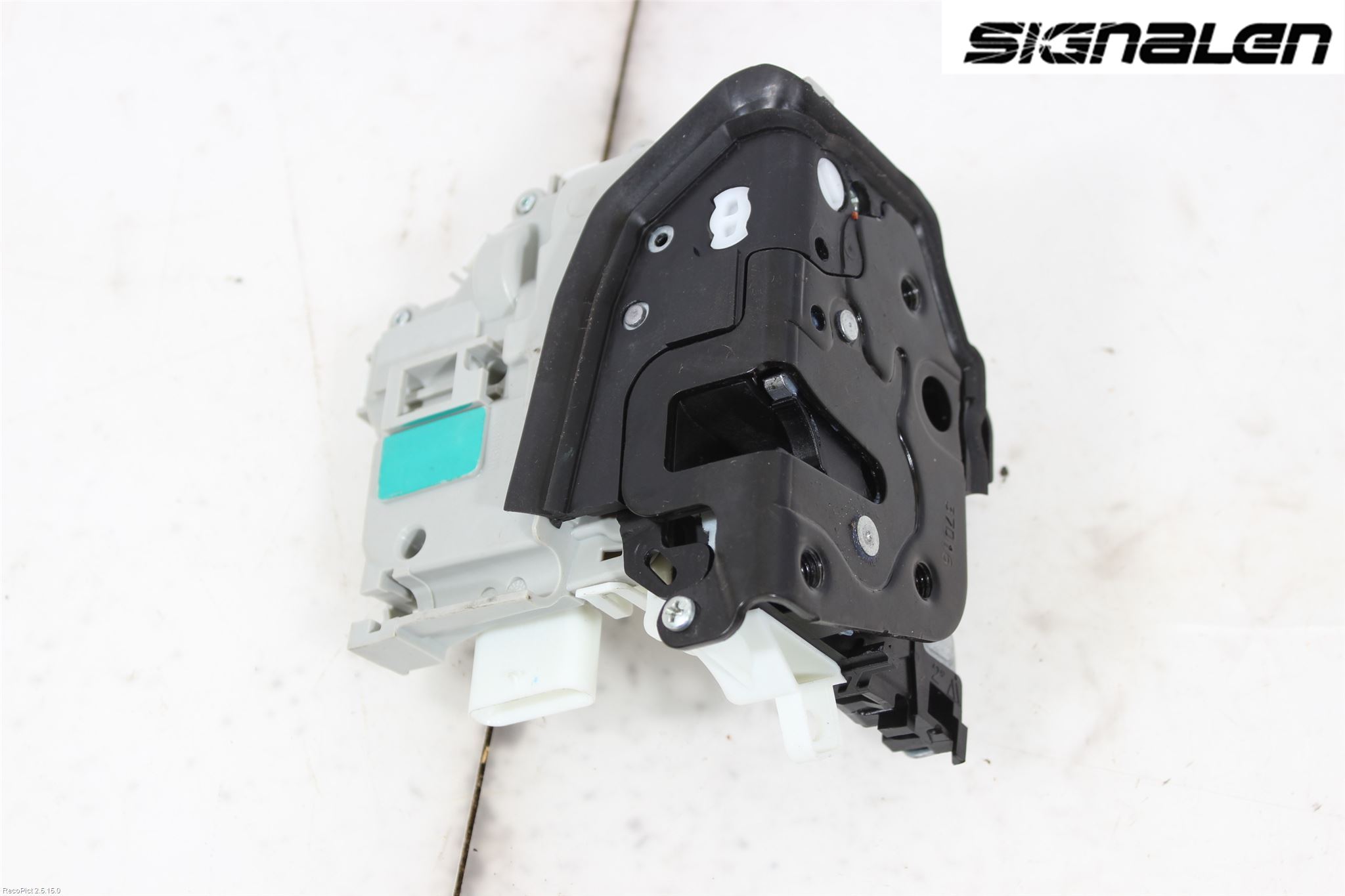 Audi Q5 09-16 Låskista-Dörrlås