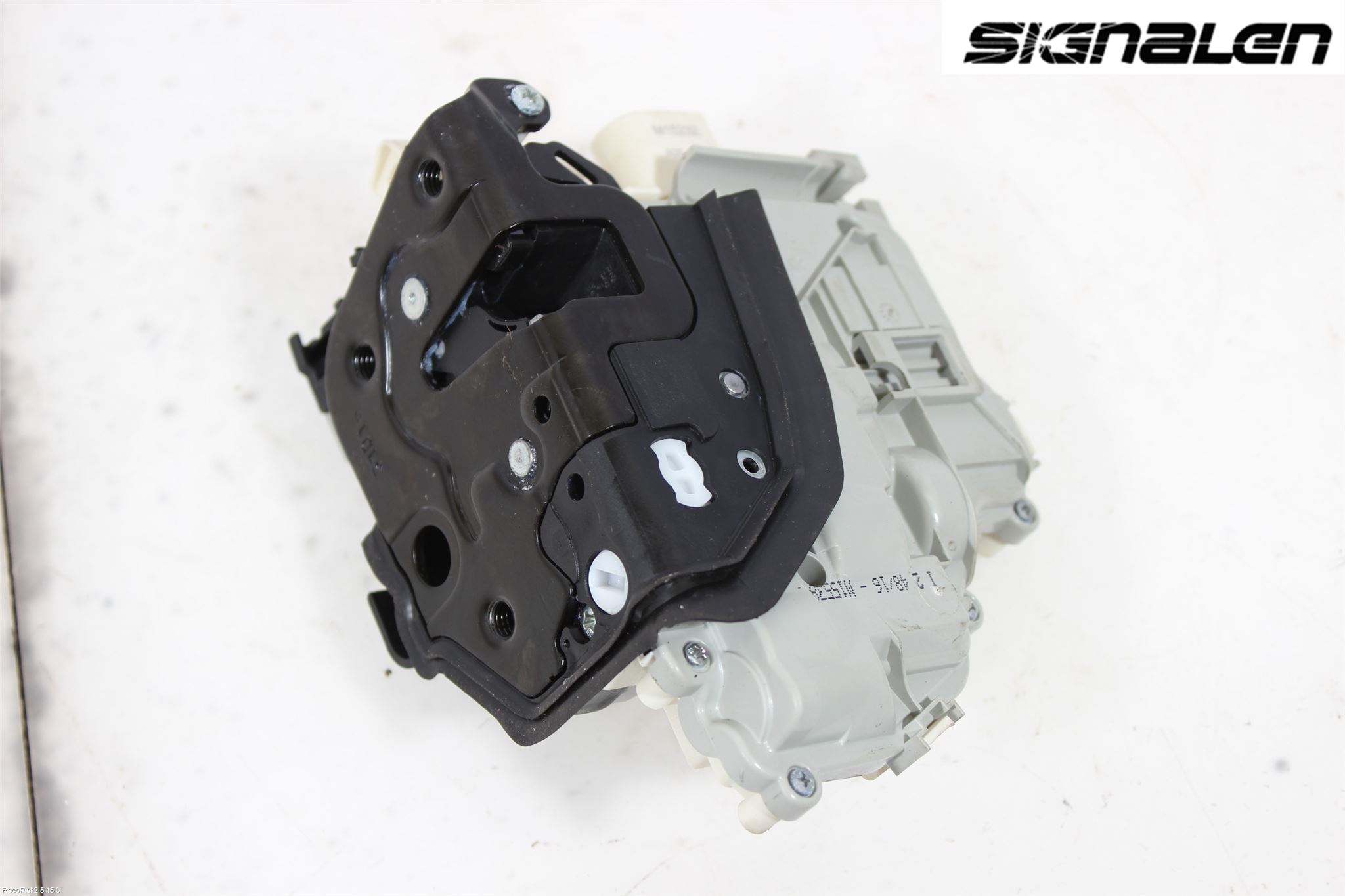 Audi Q5 09-16 Låskista-Dörrlås