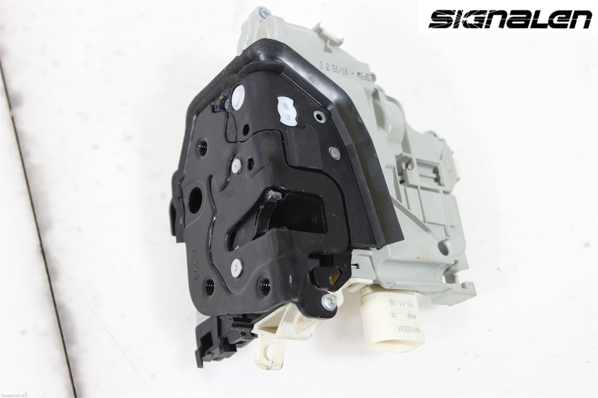 Audi Q5 09-16 Låskista-Dörrlås