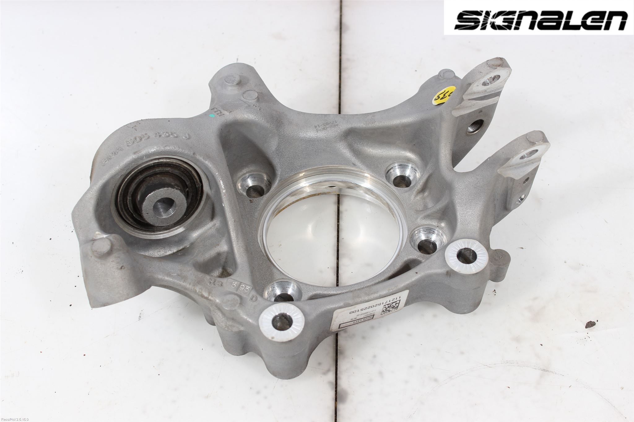 Audi Q5 09-16 Hjullagerhus-Spindel Vä B