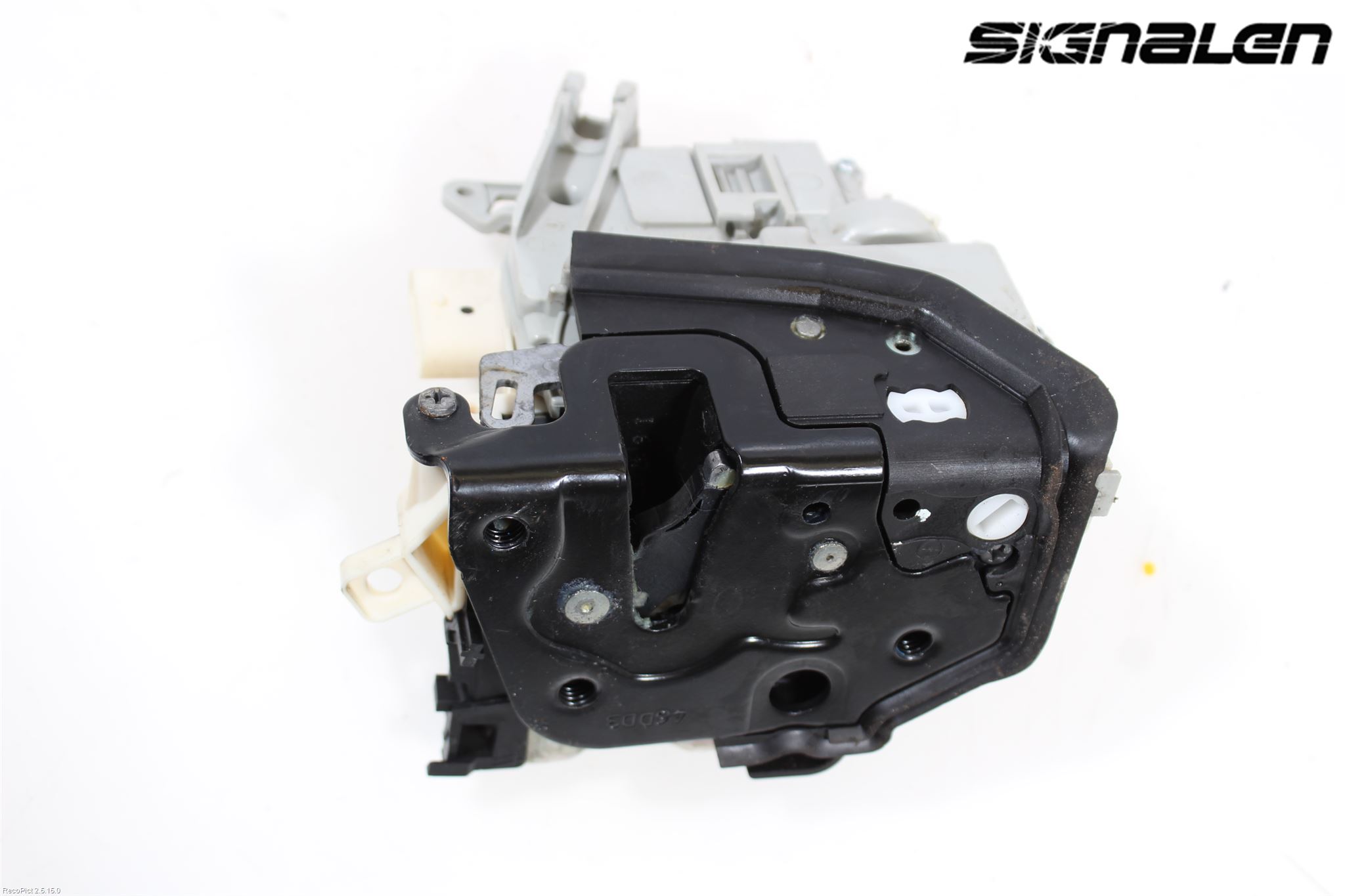 Audi A4 12-15 Låskista-Dörrlås