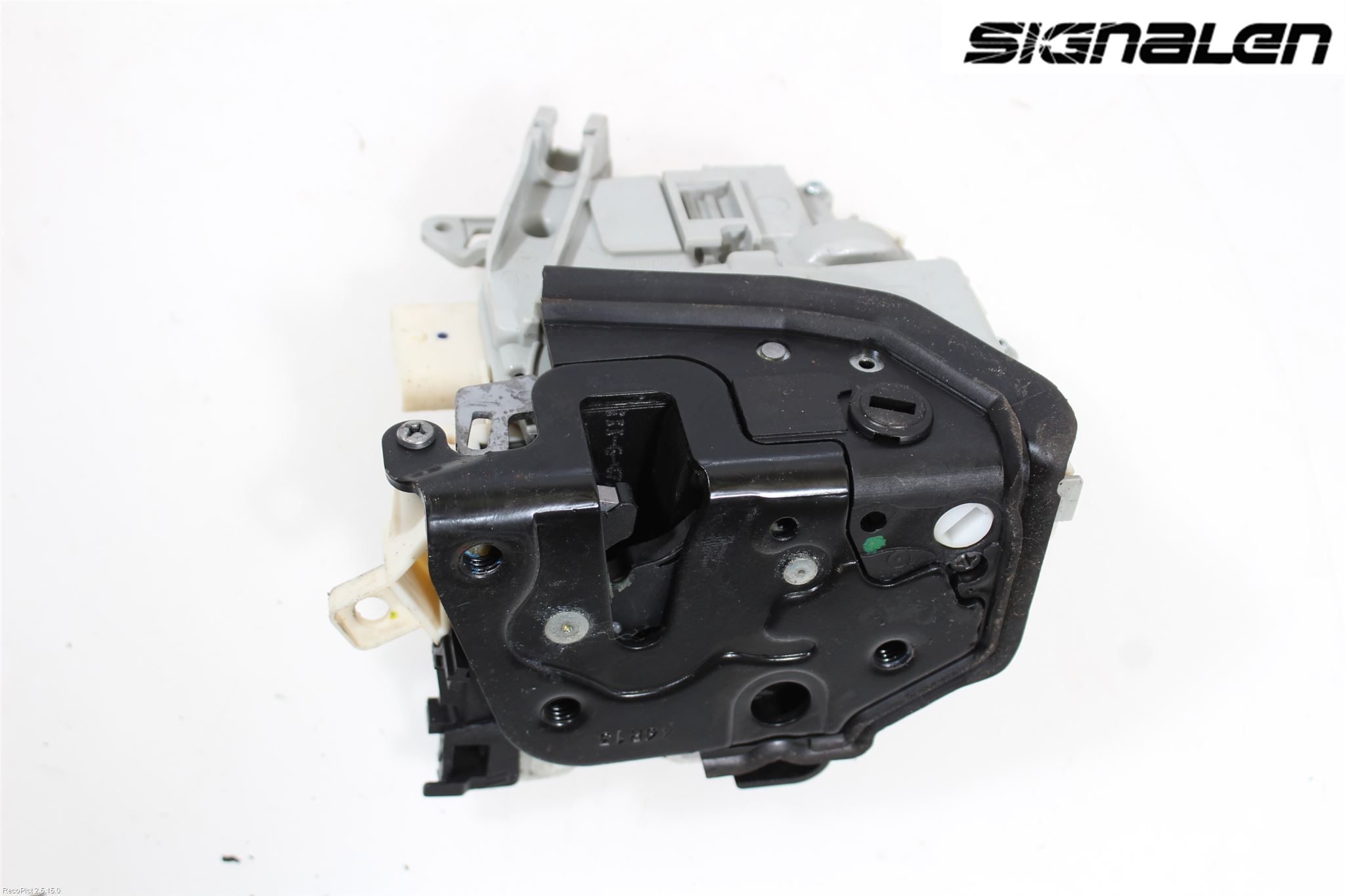 Audi A4 12-15 Låskista-Dörrlås