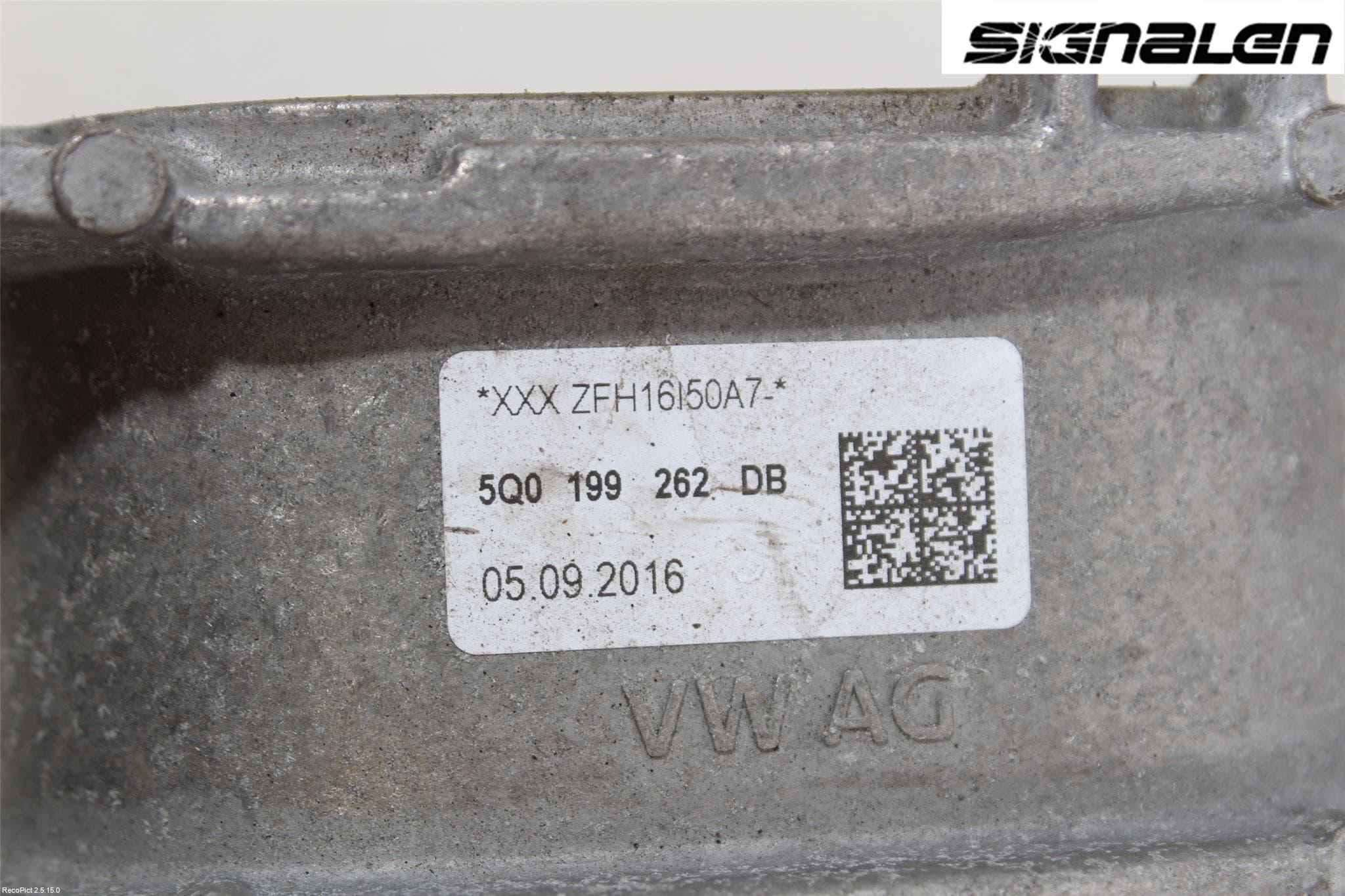 Volkswagen VW GOLF / E-GOLF VII 13-20 Motorkudde