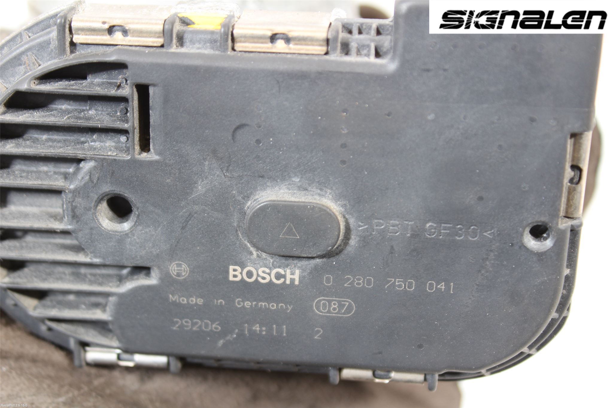 Peugeot 607 Injspjällhus