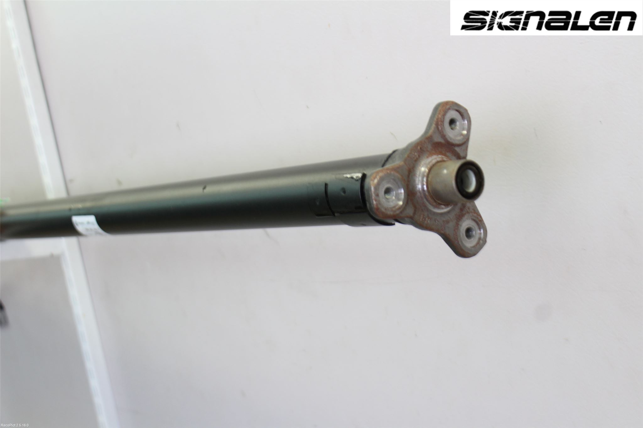 Volkswagen VW TIGUAN 16-24 Mellanaxel Komp