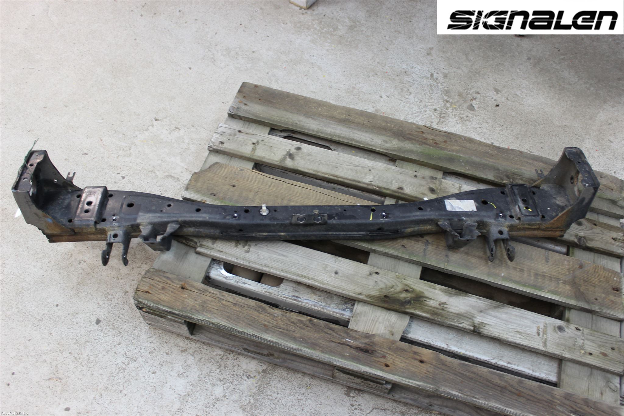 Nissan NV200/NV200 COMBI Bakaxel