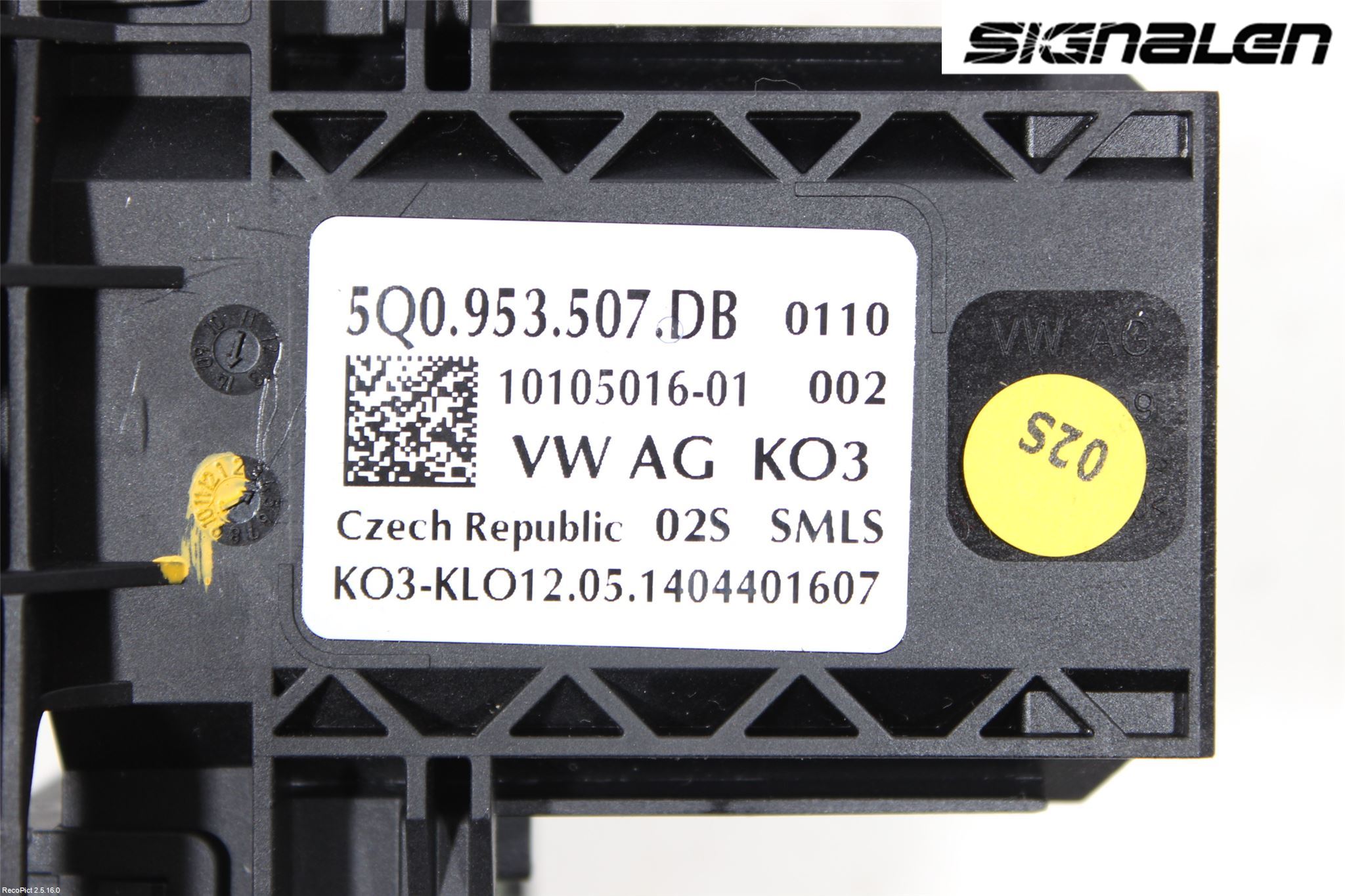 Volkswagen VW GOLF SPORTSVAN 15-20 Spakcentral