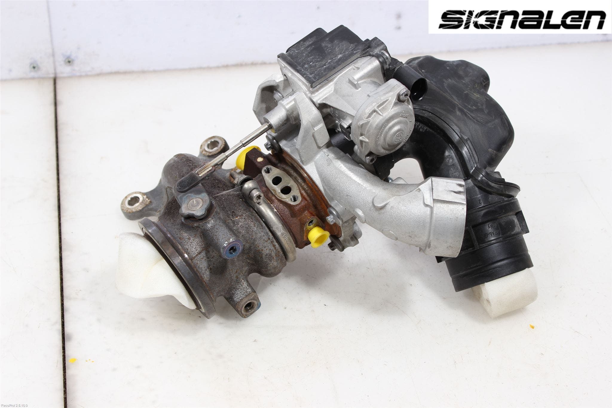 Volkswagen VW GOLF SPORTSVAN 15-20 Turboaggregat