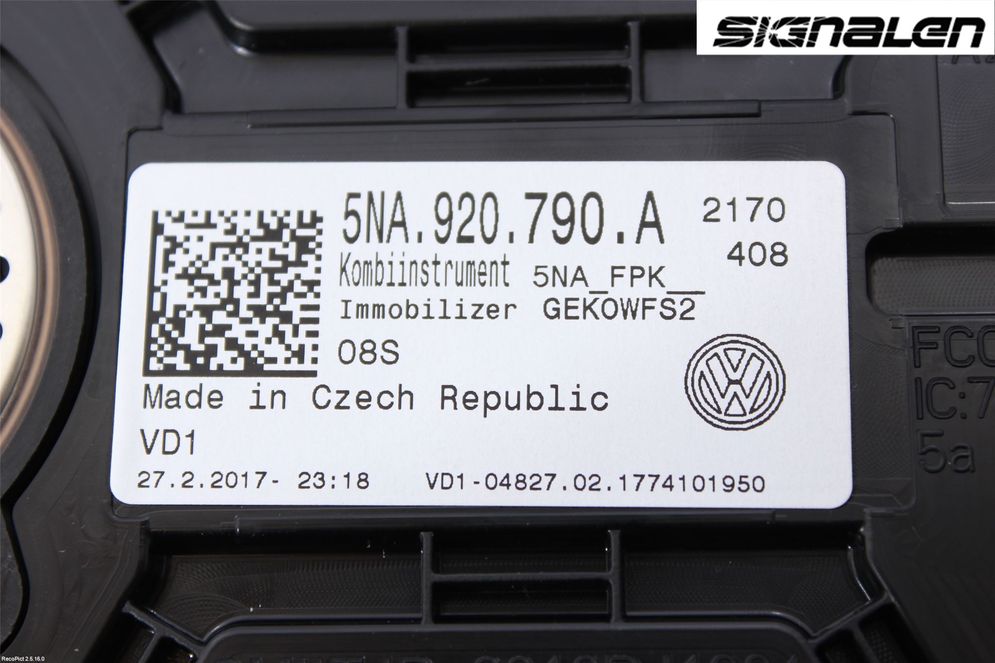 Volkswagen VW TIGUAN 16-24 Instrument Komb