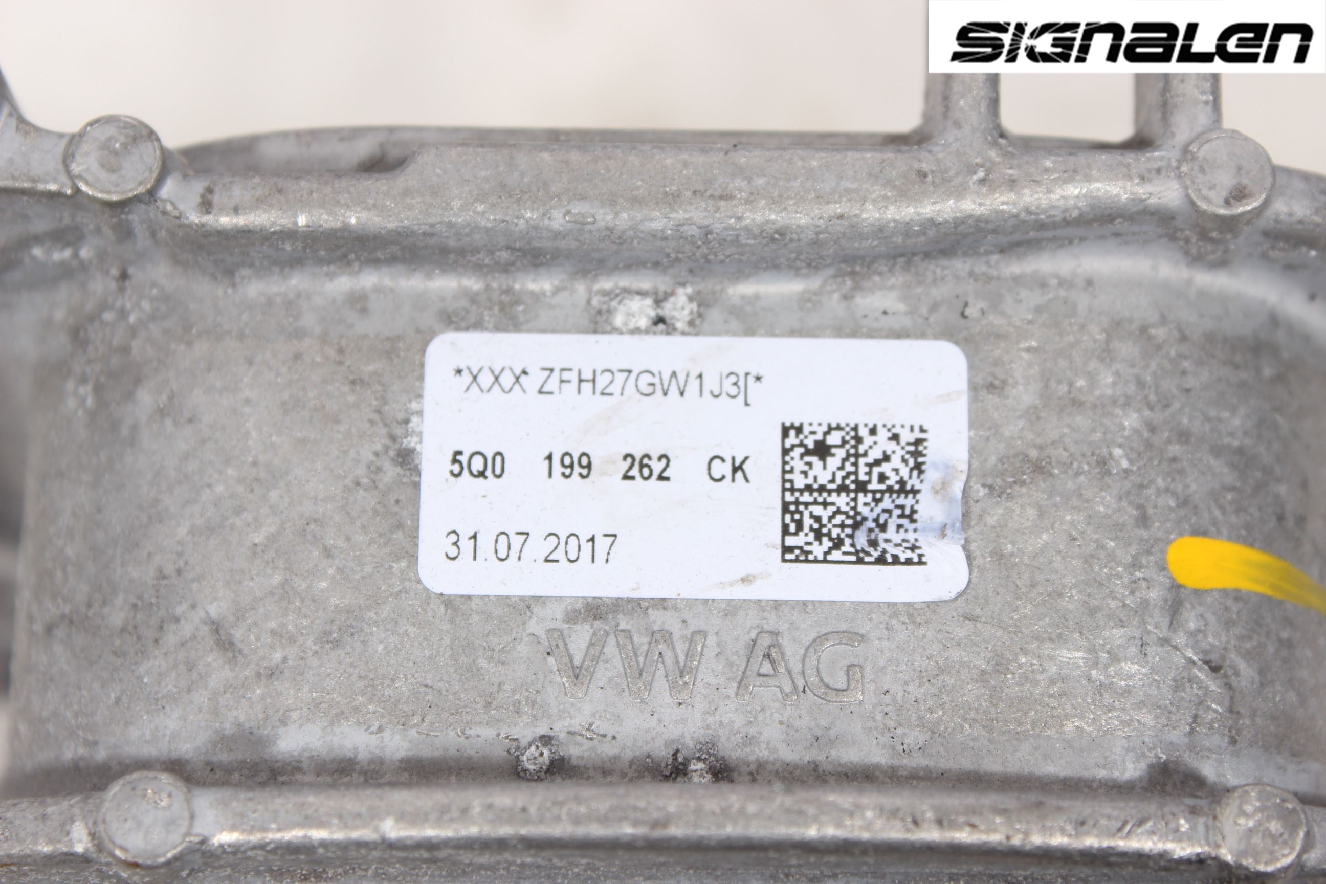 Volkswagen VW GOLF SPORTSVAN 15-20 Motorkudde