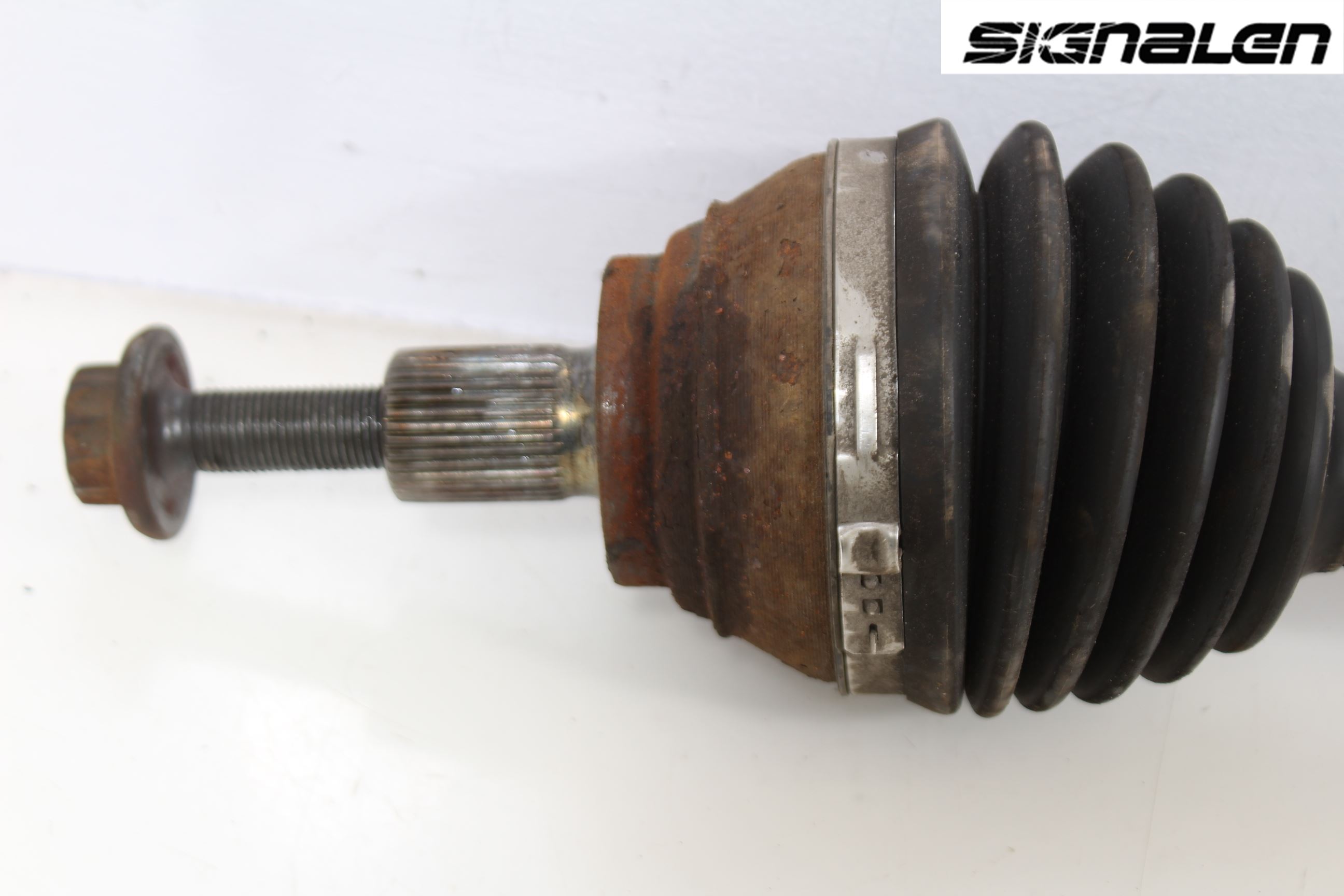 Volkswagen VW GOLF / E-GOLF VII 13-20 Drivaxel Fram Höger