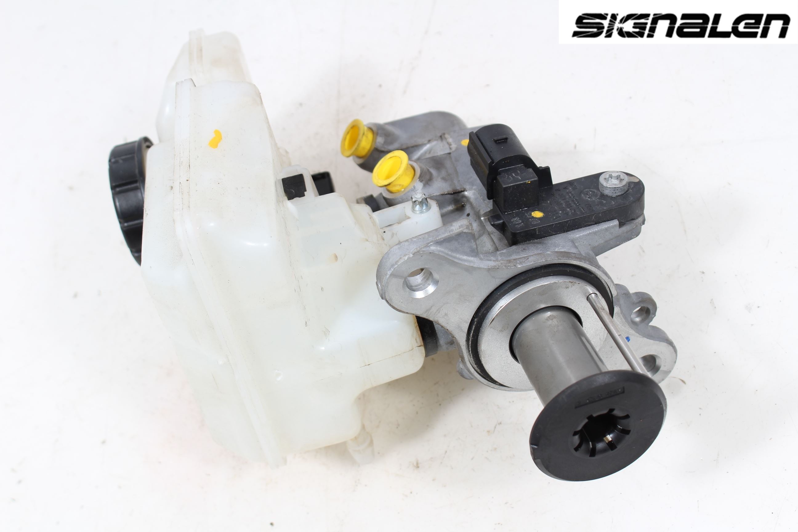 Volkswagen VW GOLF / E-GOLF VII 13-20 Broms Huvudcylinder