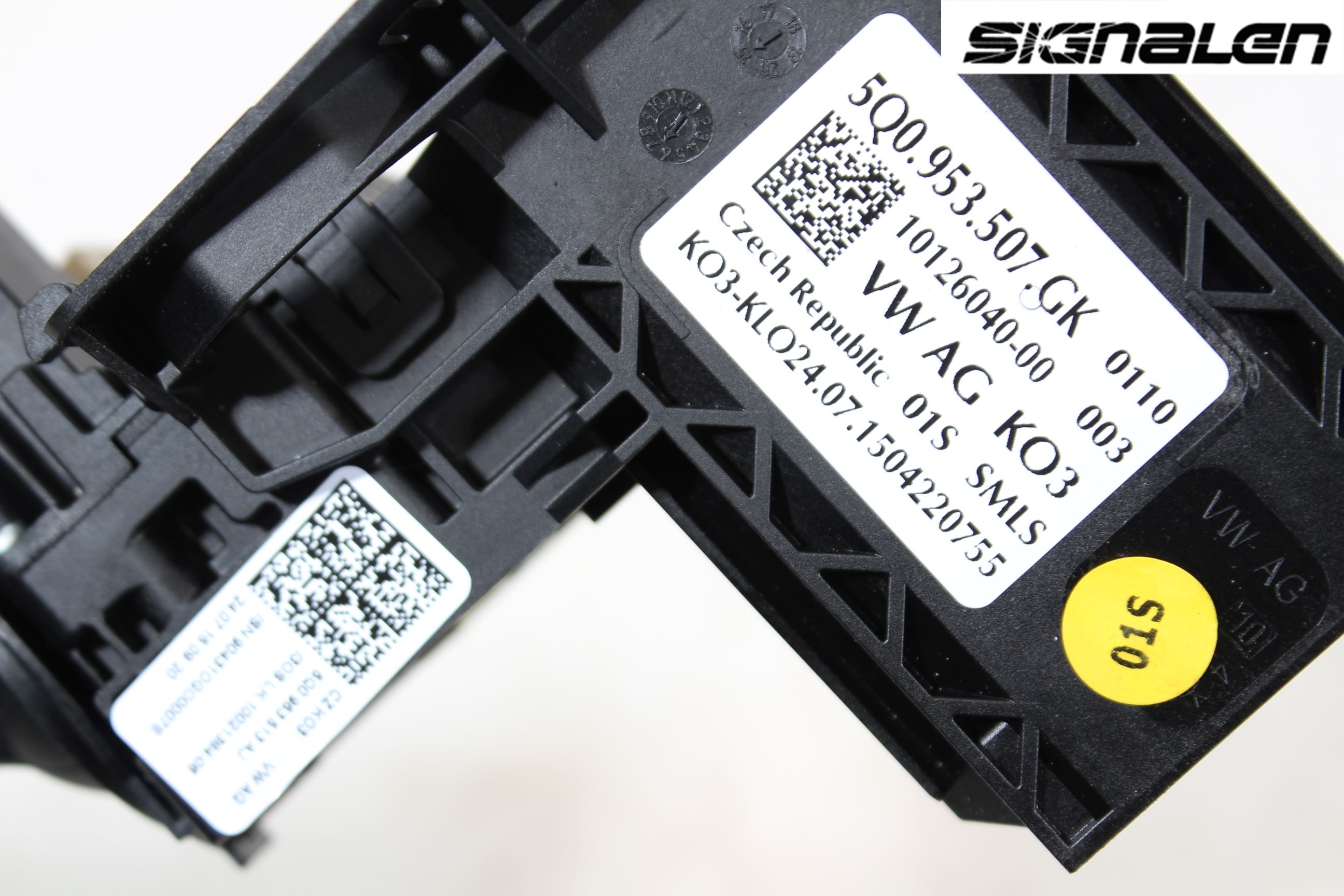 Volkswagen VW GOLF / E-GOLF VII 13-20 Spakcentral