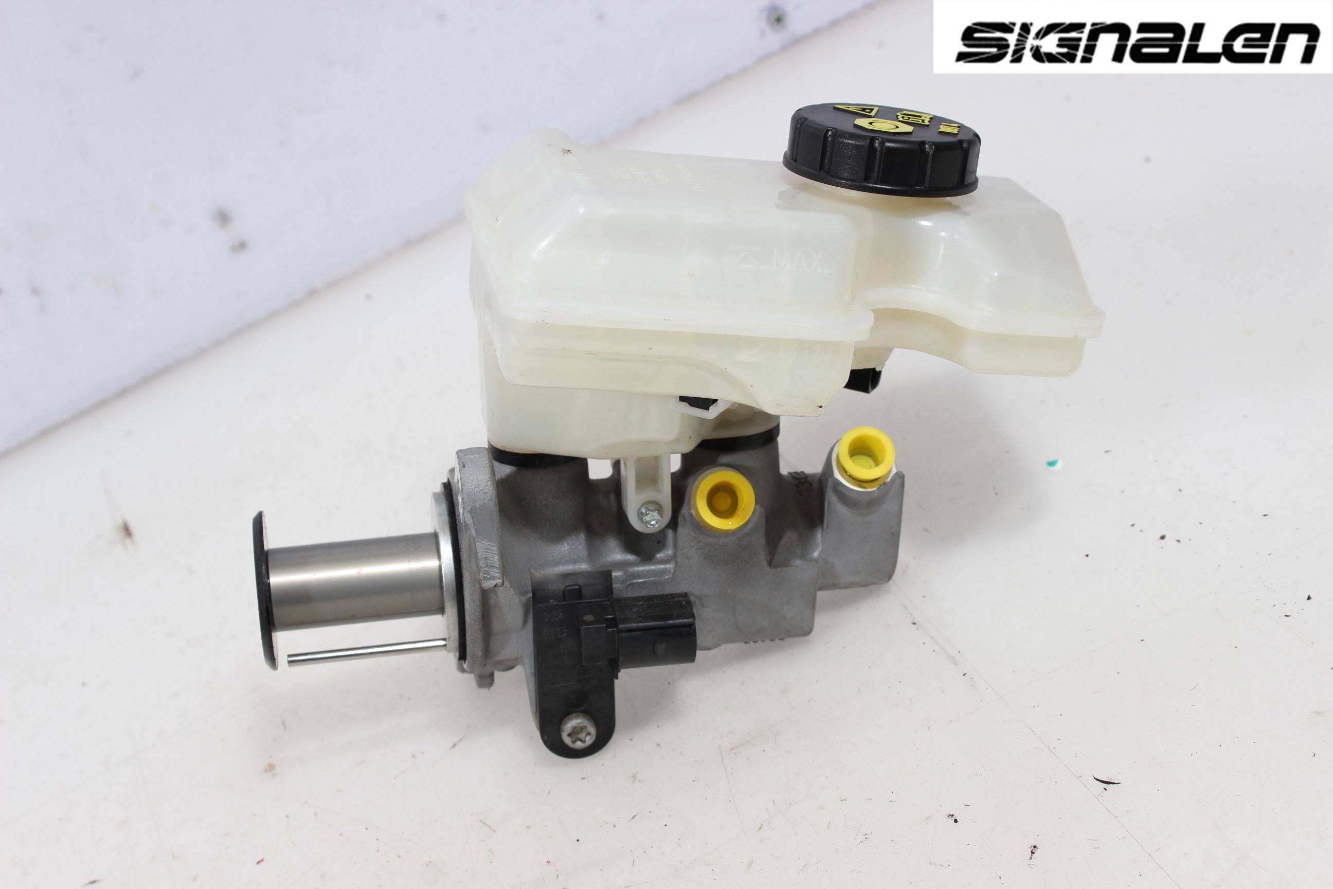 Volkswagen VW GOLF / E-GOLF VII 13-20 Broms Huvudcylinder