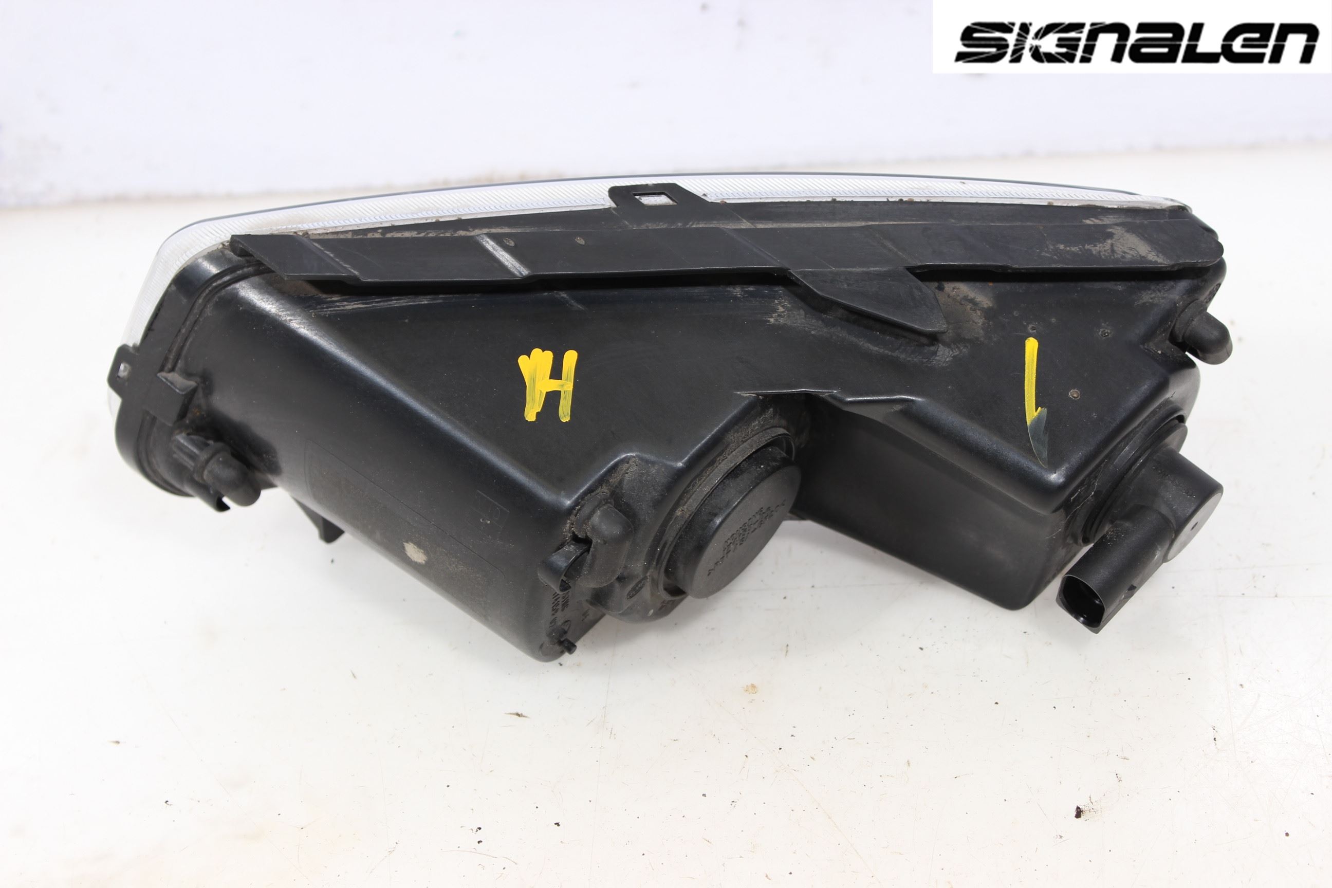 Volkswagen VW POLO 10-17 Dimljus-Varselljus Fram