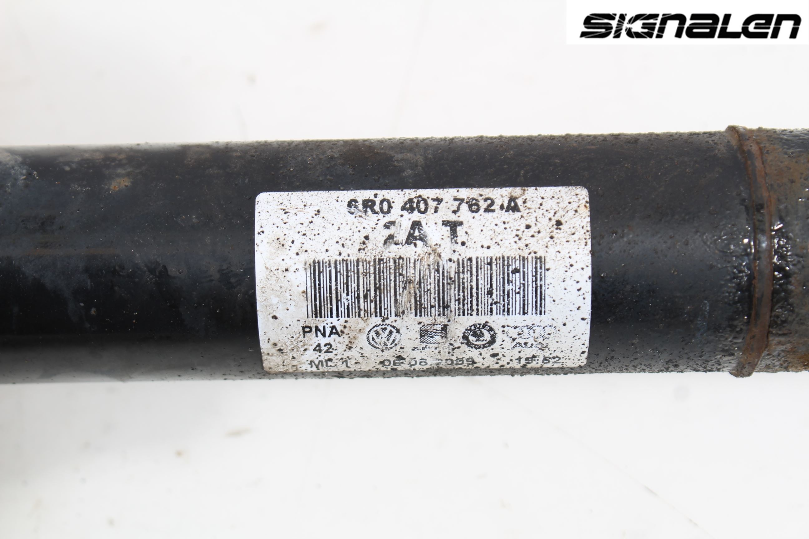Volkswagen VW POLO 10-17 Drivaxel Fram Höger