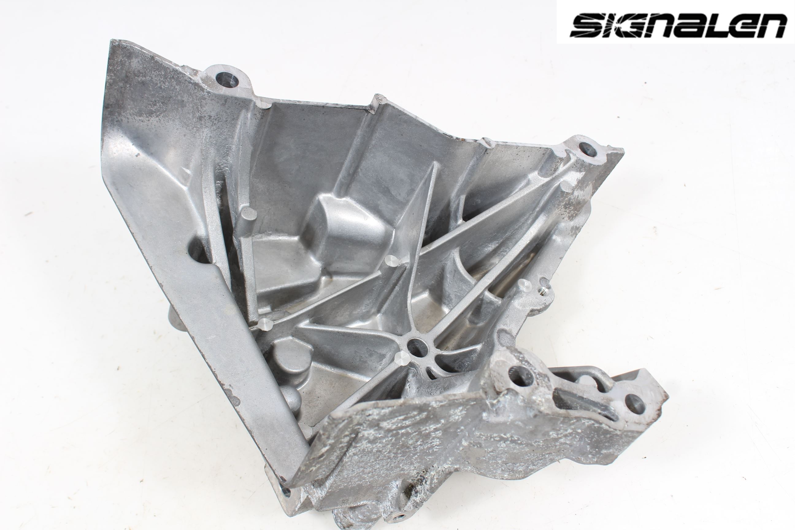 Skoda OCTAVIA (5E) 13-20 Motorfäste