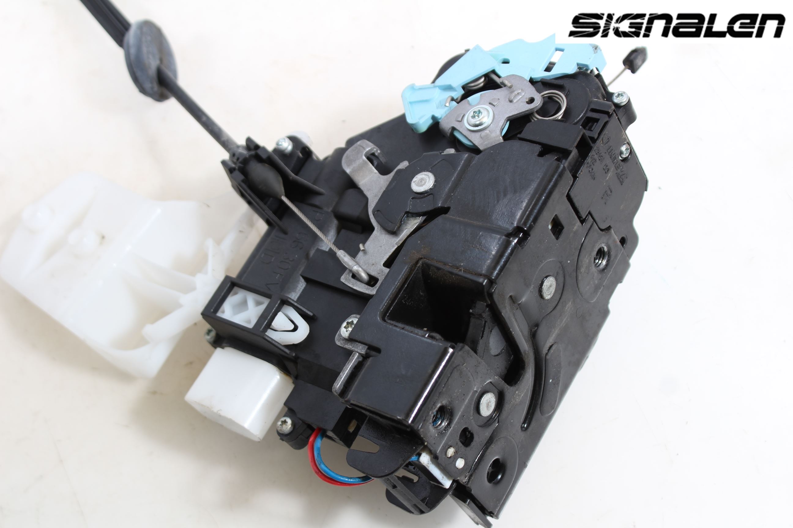 Volkswagen VW CADDY 11-15 Låskista-Dörrlås