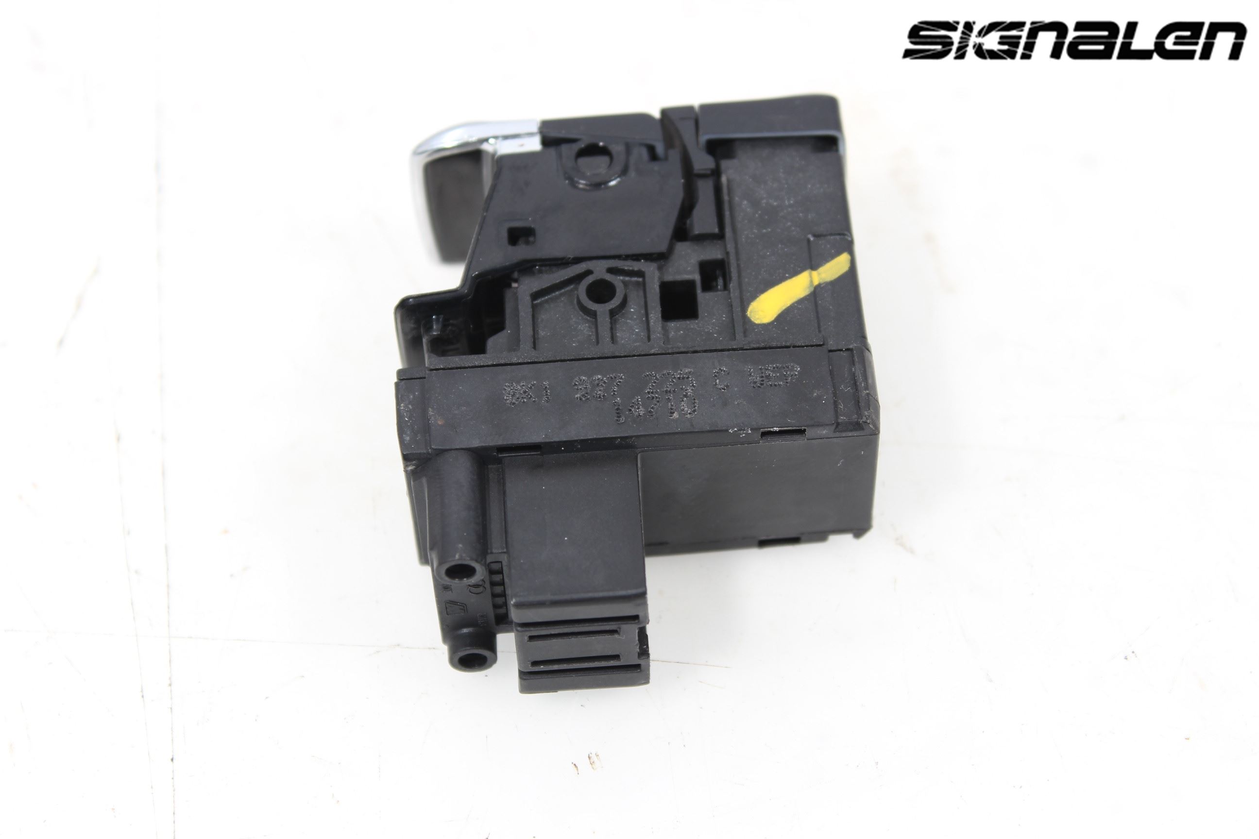 Audi Q5 09-16 Strömställare Parkeringsbroms