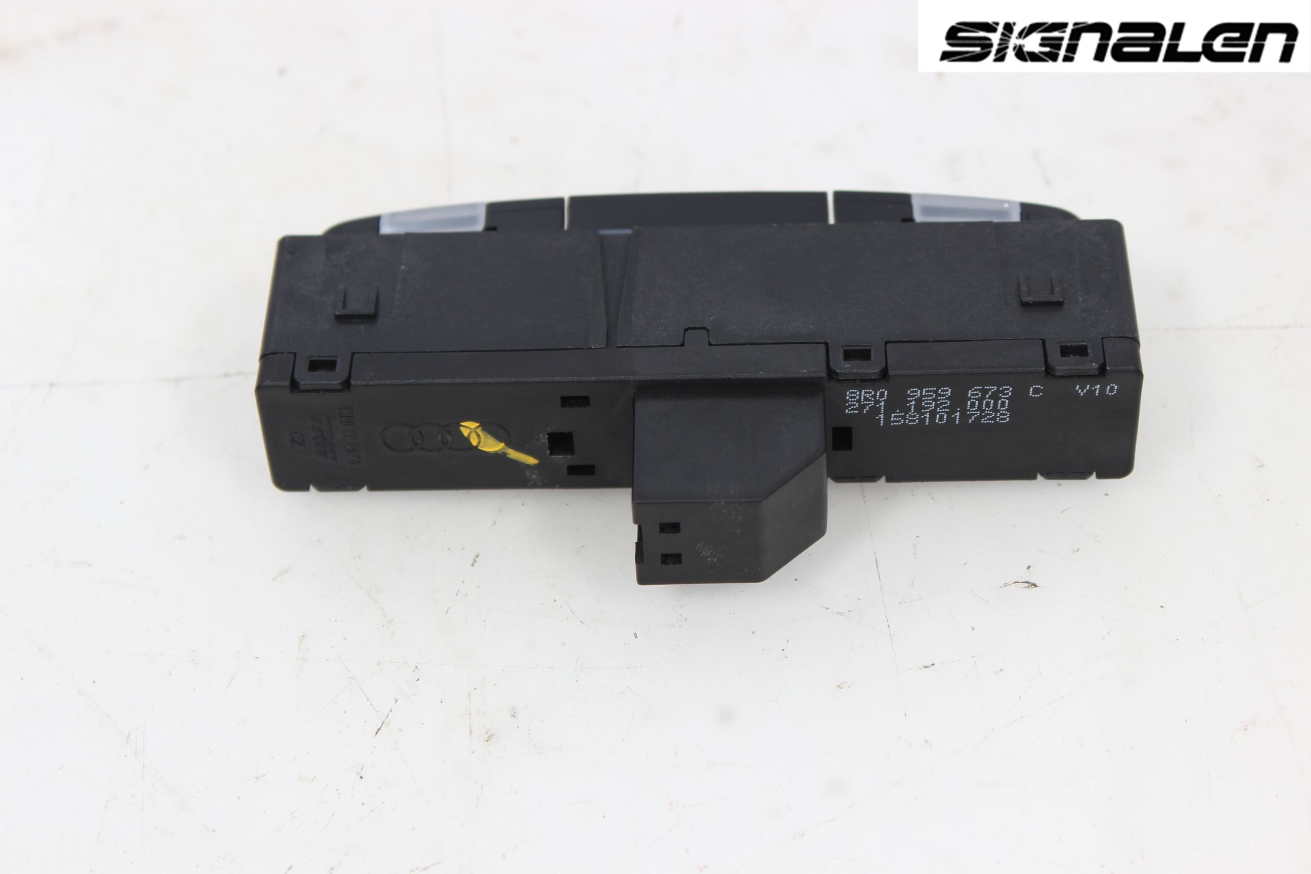 Audi Q5 09-16 Strömställare Multifunktion