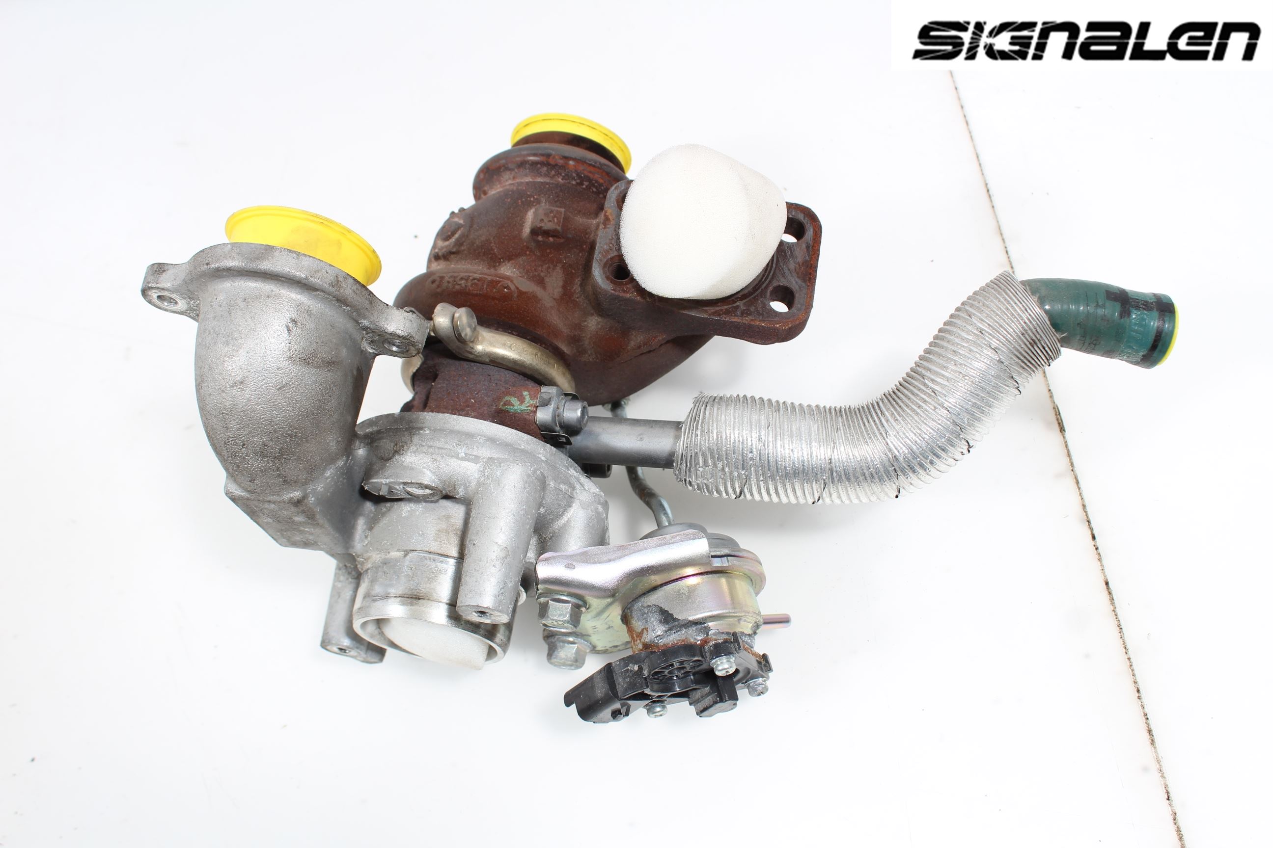 Peugeot PARTNER 08-15 Turboaggregat