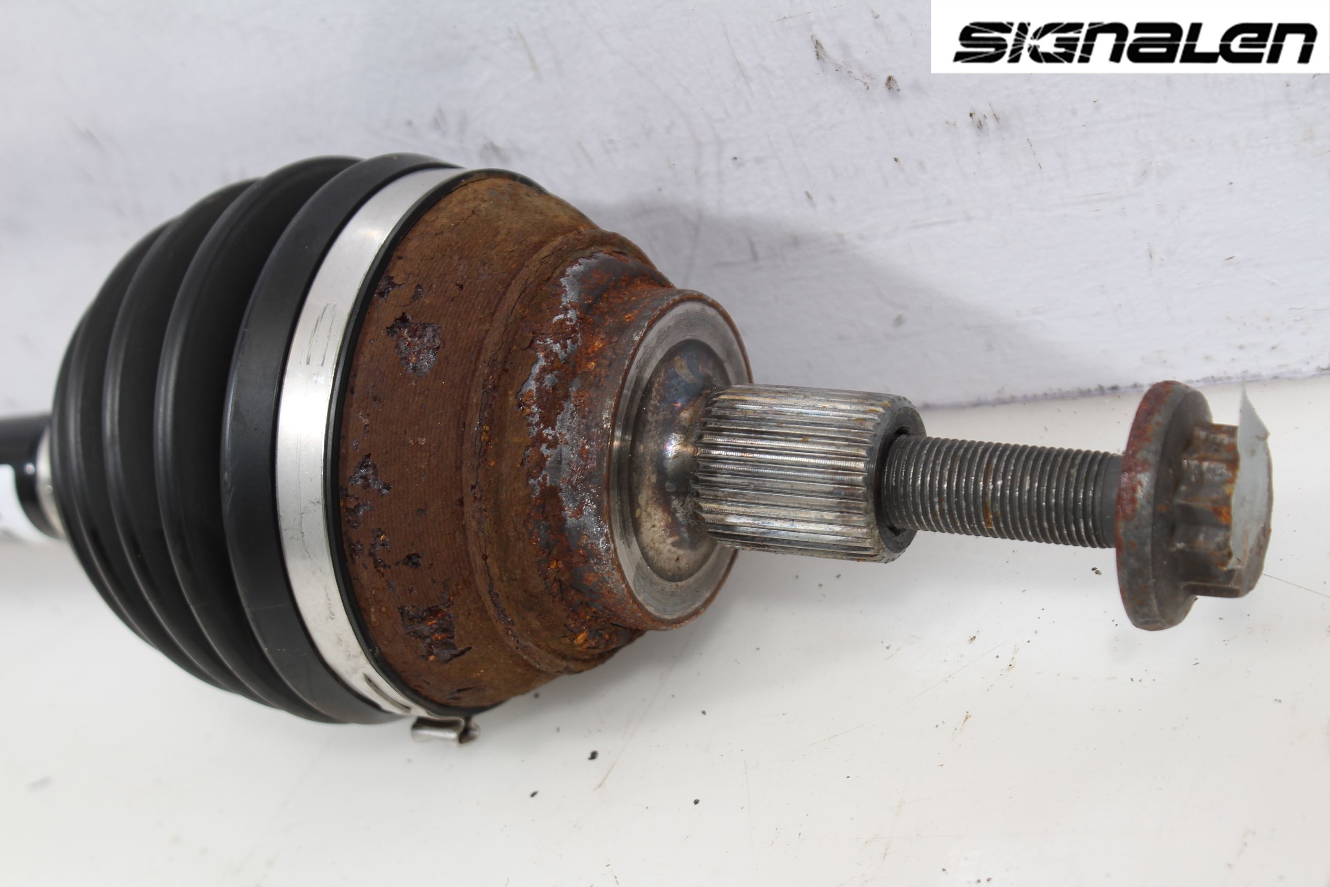 Volkswagen VW GOLF / E-GOLF VII 13-20 Drivaxel Fram Vänster