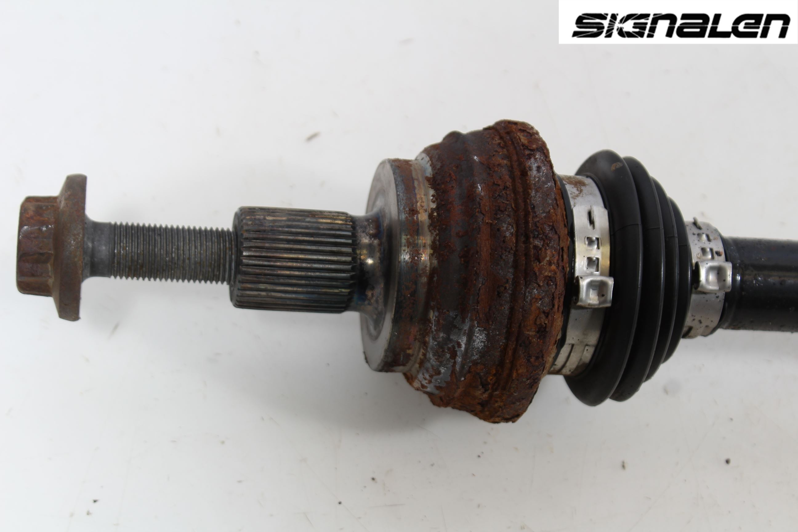 Volkswagen VW GOLF / E-GOLF VII 13-20 Drivaxel Bak Höger