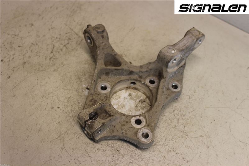 Opel ASTRA J 10-15 Styrspindel Lagerhus Vä