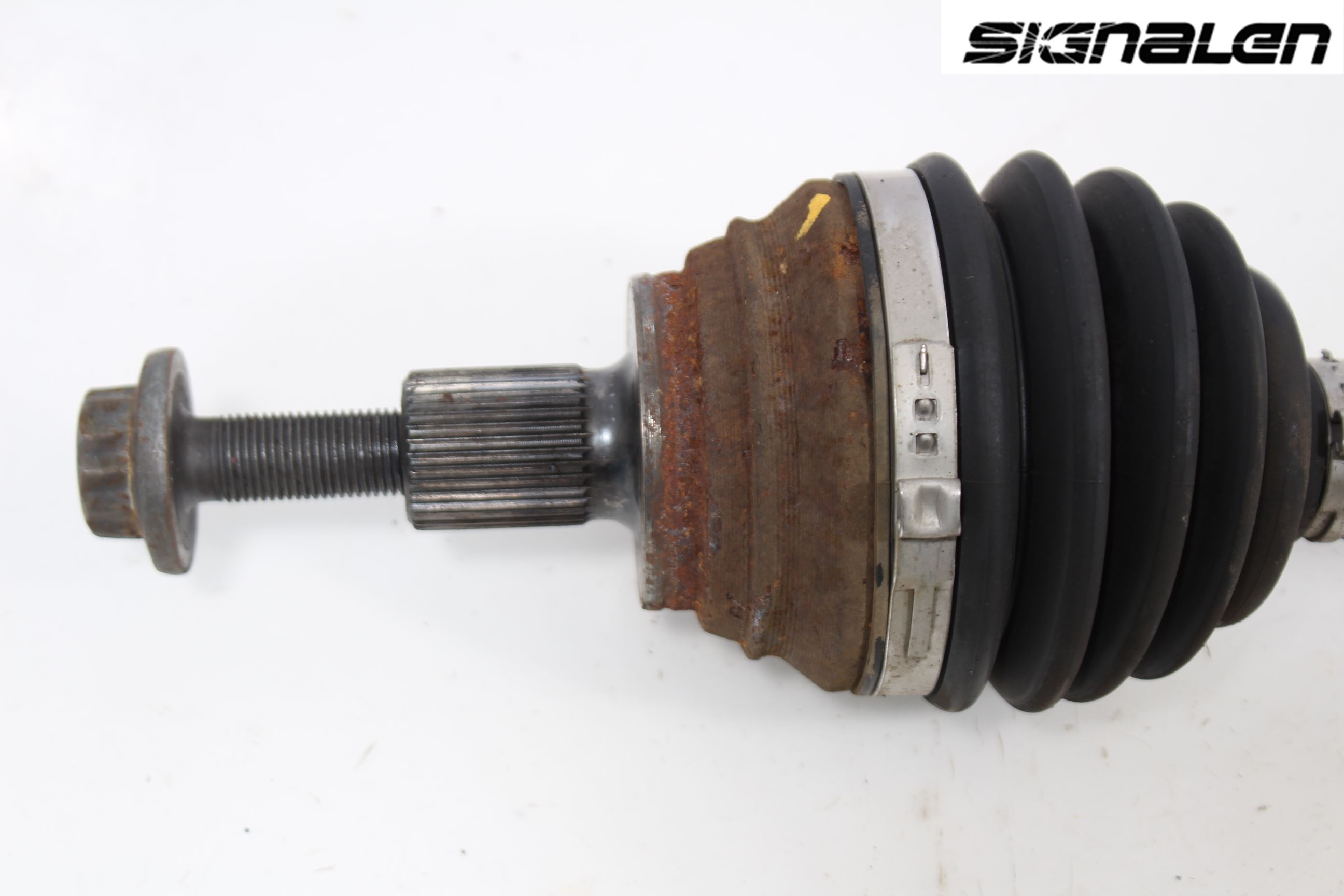 Seat LEON 13-20 Drivaxel Fram Vänster