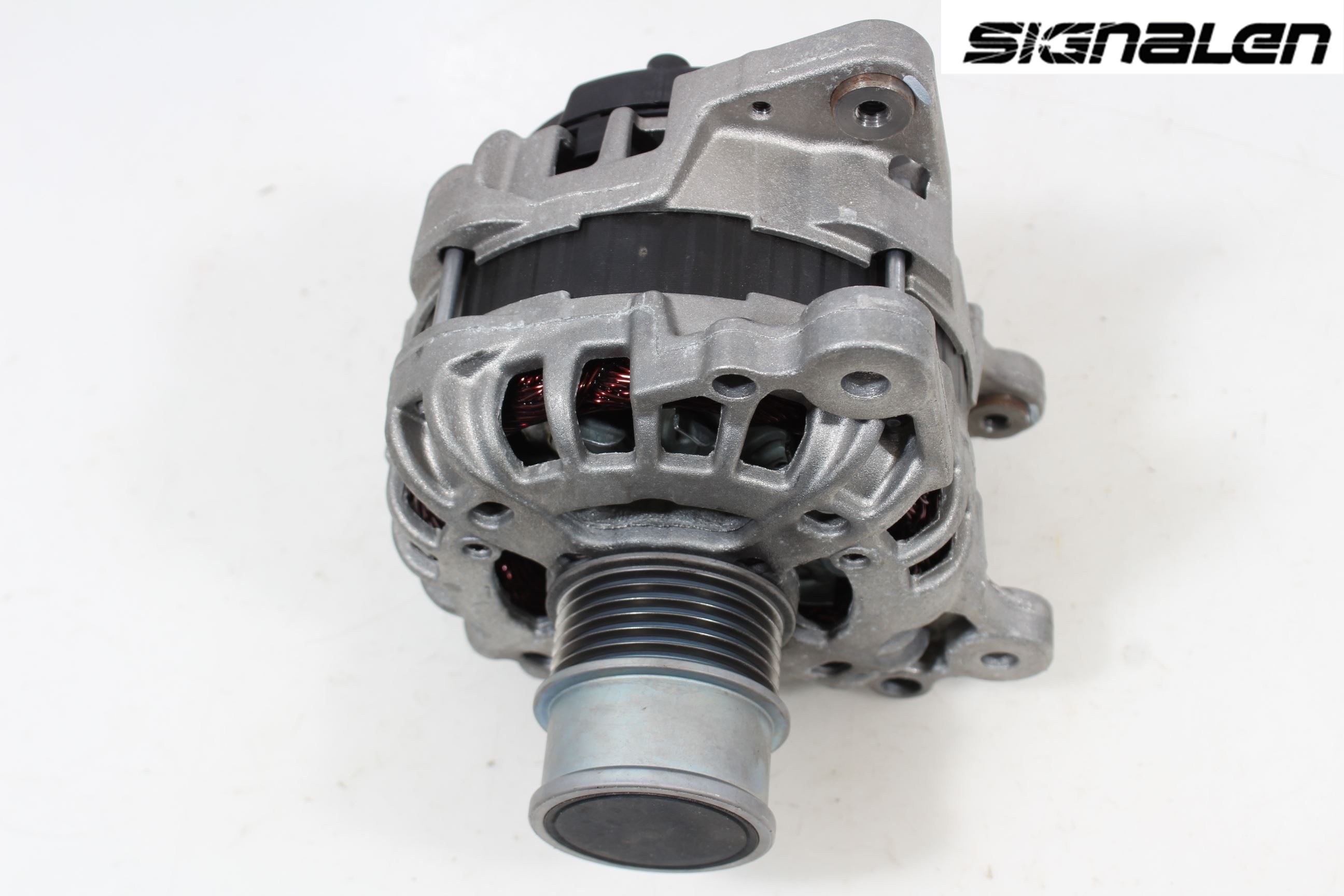 Volkswagen VW POLO 10-17 Generator