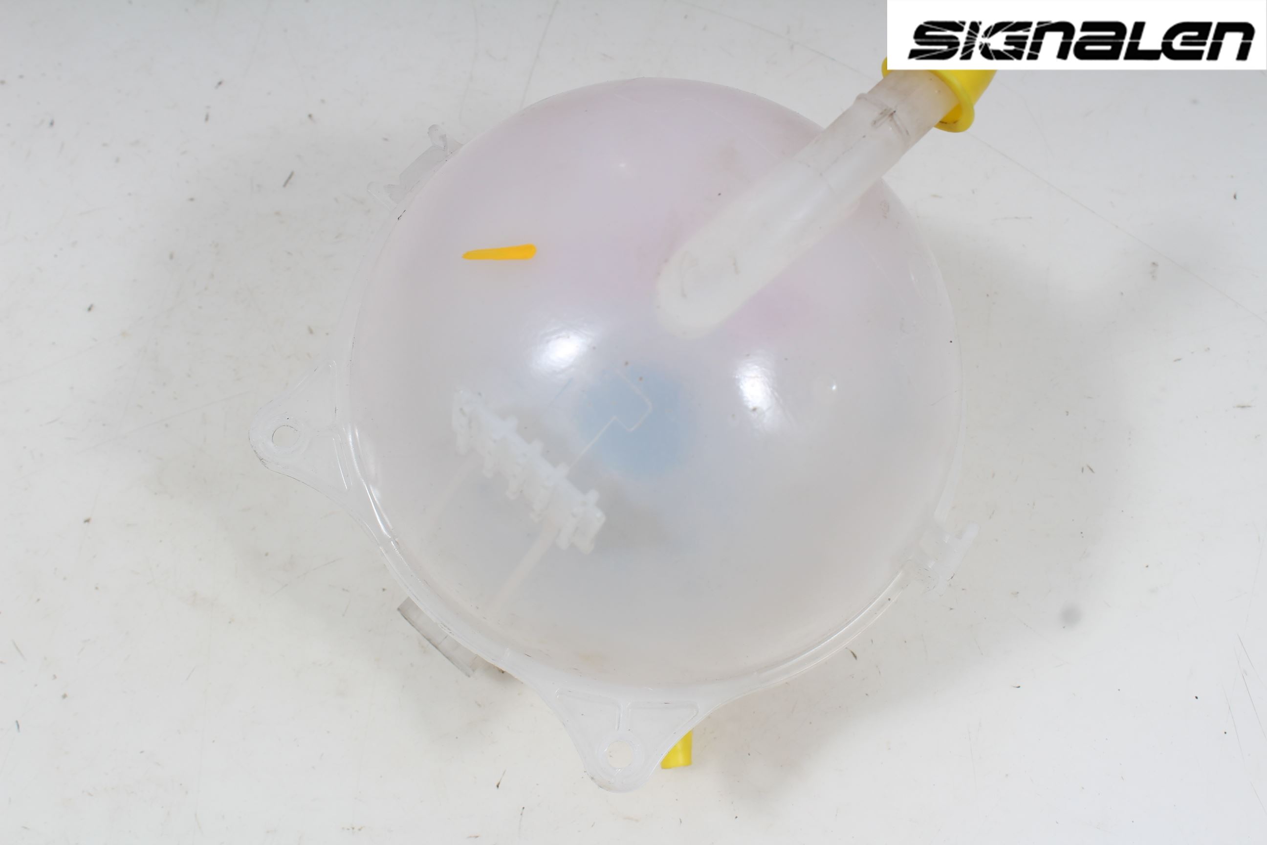 Volkswagen VW POLO 10-17 Expansionstank