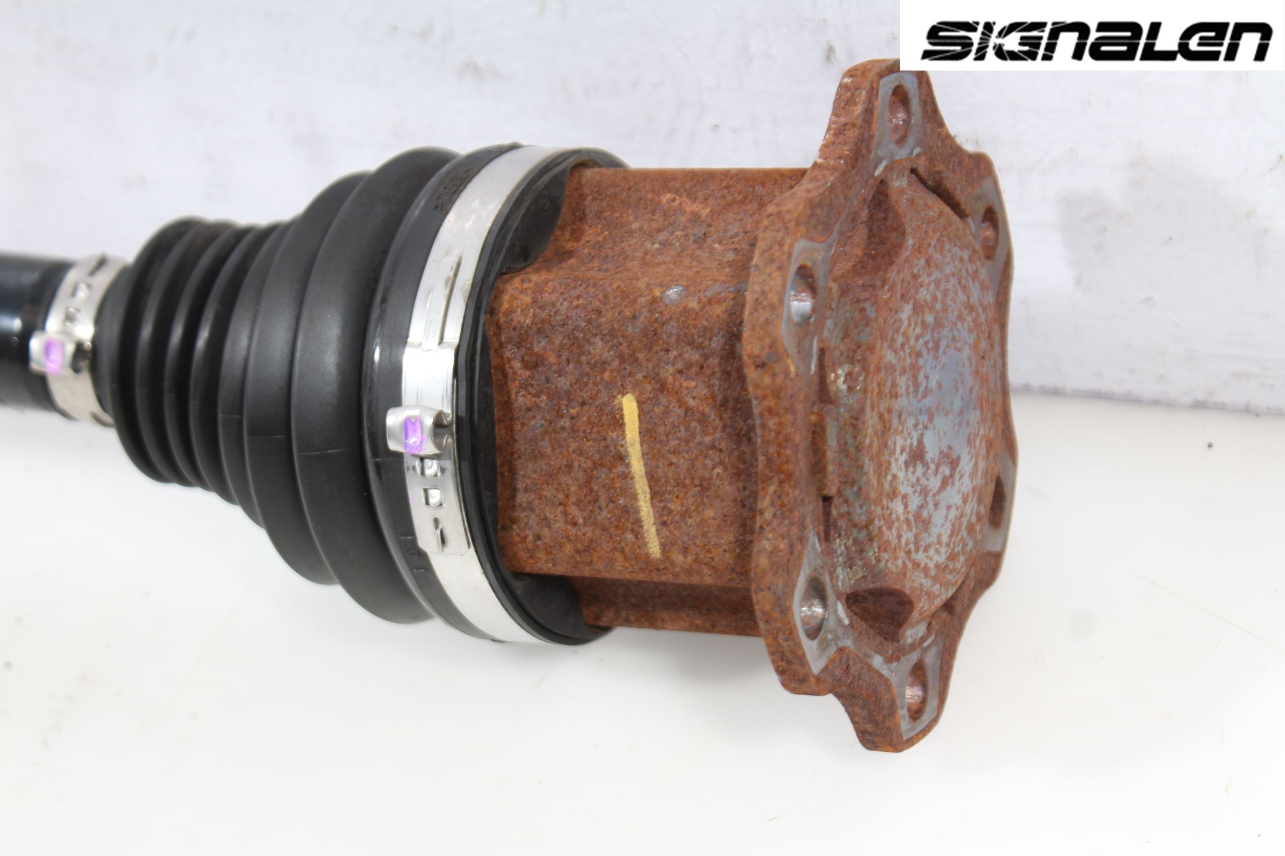 Audi A6/S6 4G 11-18 Drivaxel Fram Vänster