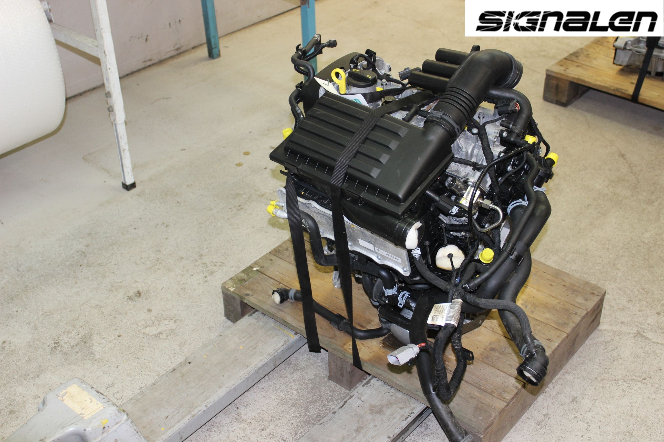 Volkswagen VW GOLF / E-GOLF VII 13-20 Motor Bensin