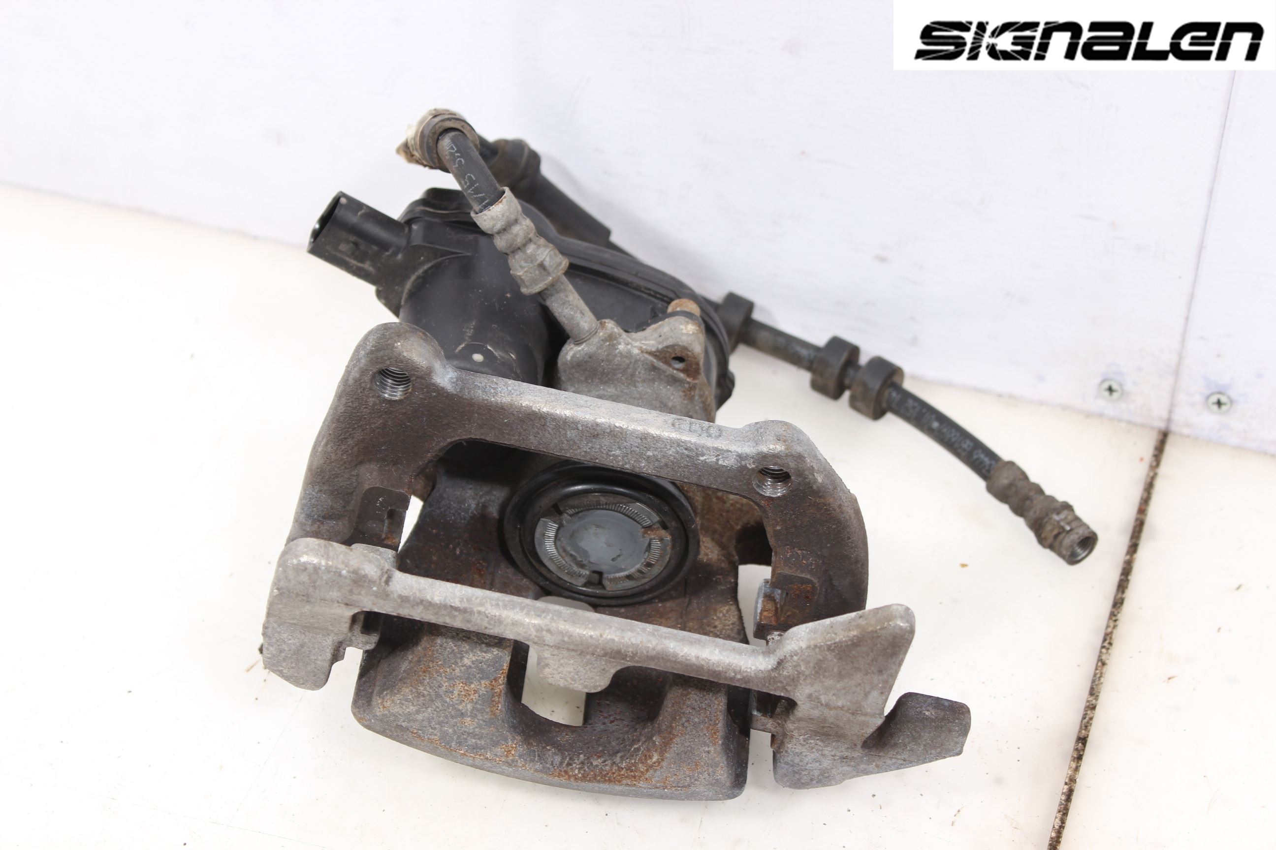 Audi A4 12-15 Bromsok Bak Vänster