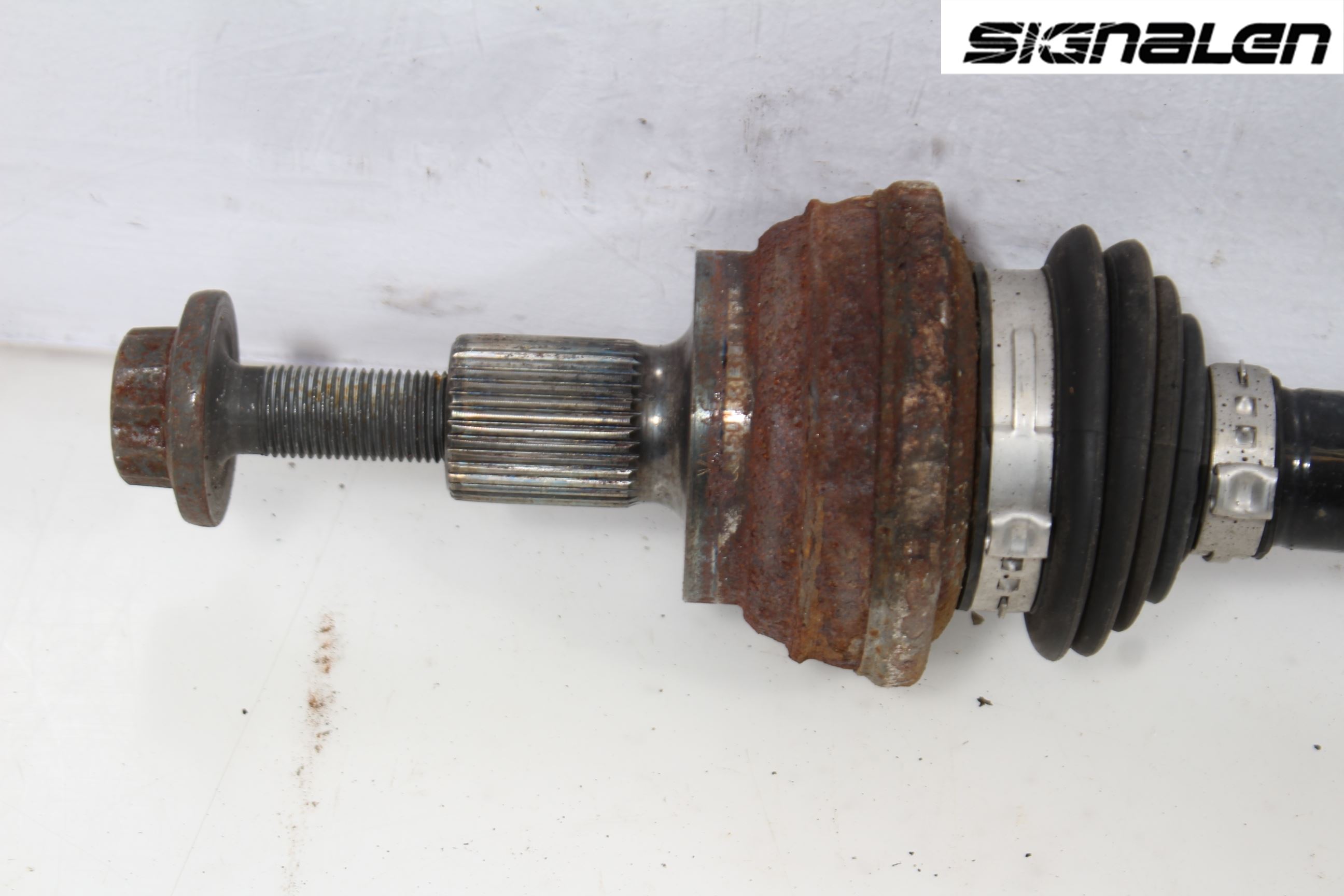 Skoda OCTAVIA (5E) 13-20 Drivaxel Bak Vänster