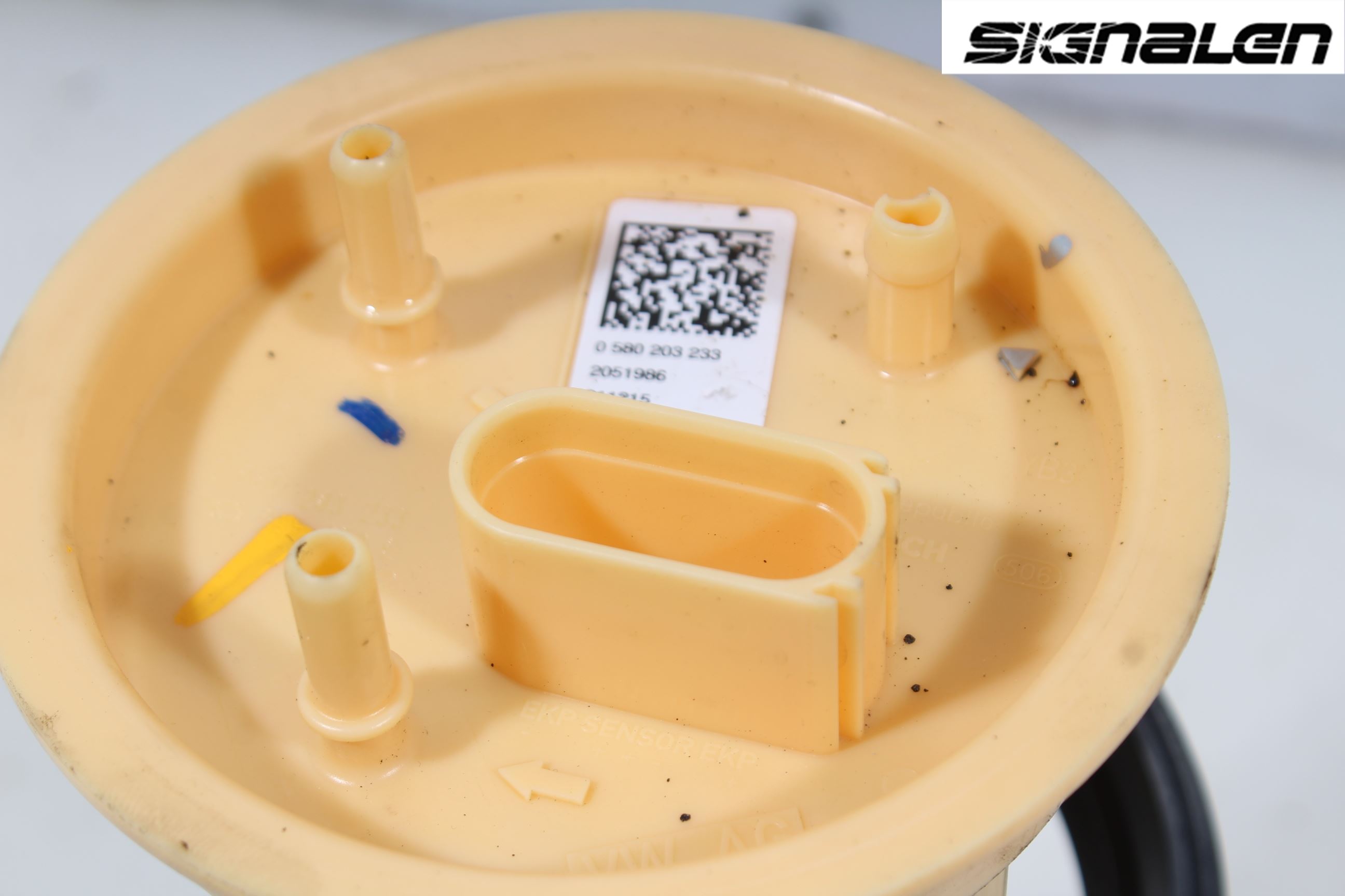 Volkswagen VW CADDY 11-15 Bränslepump El