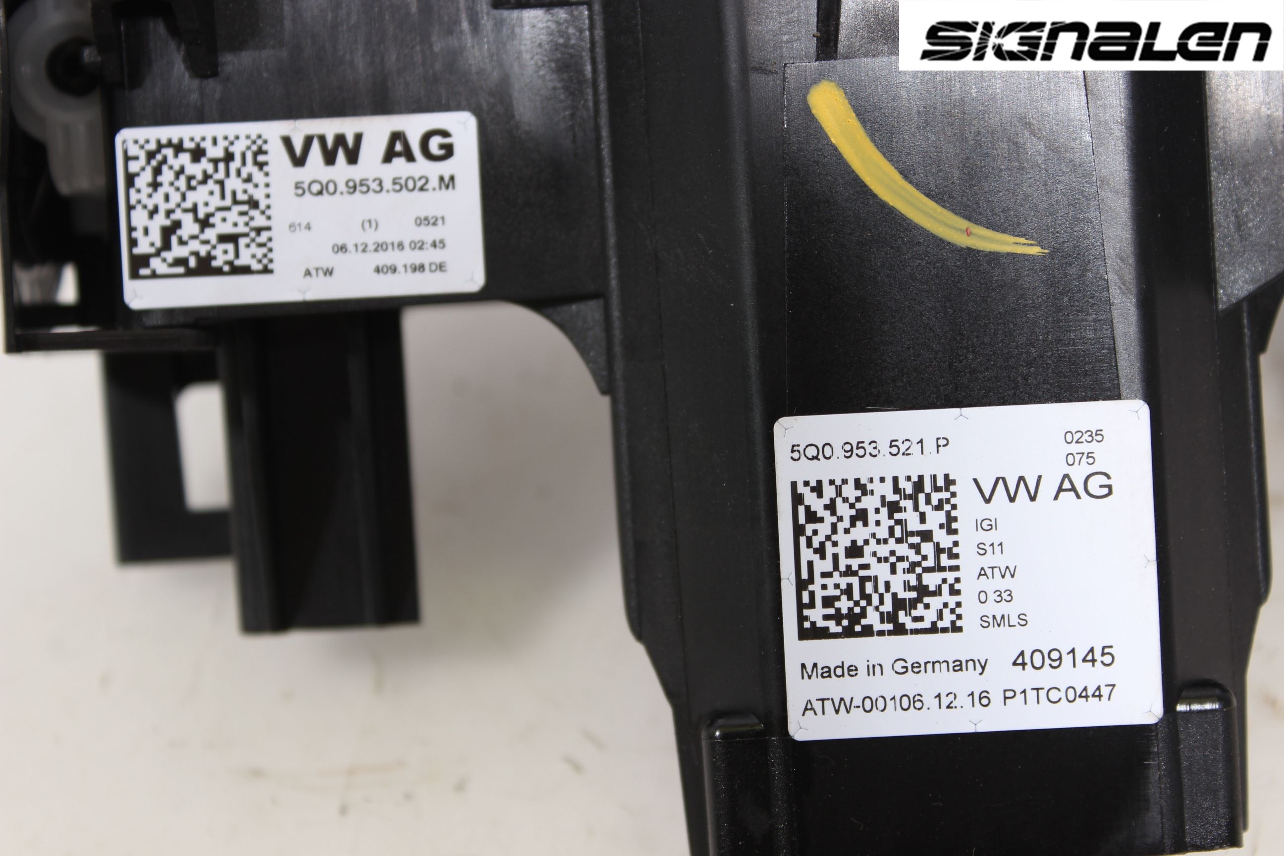 Volkswagen VW GOLF / E-GOLF VII 13-20 Spakcentral