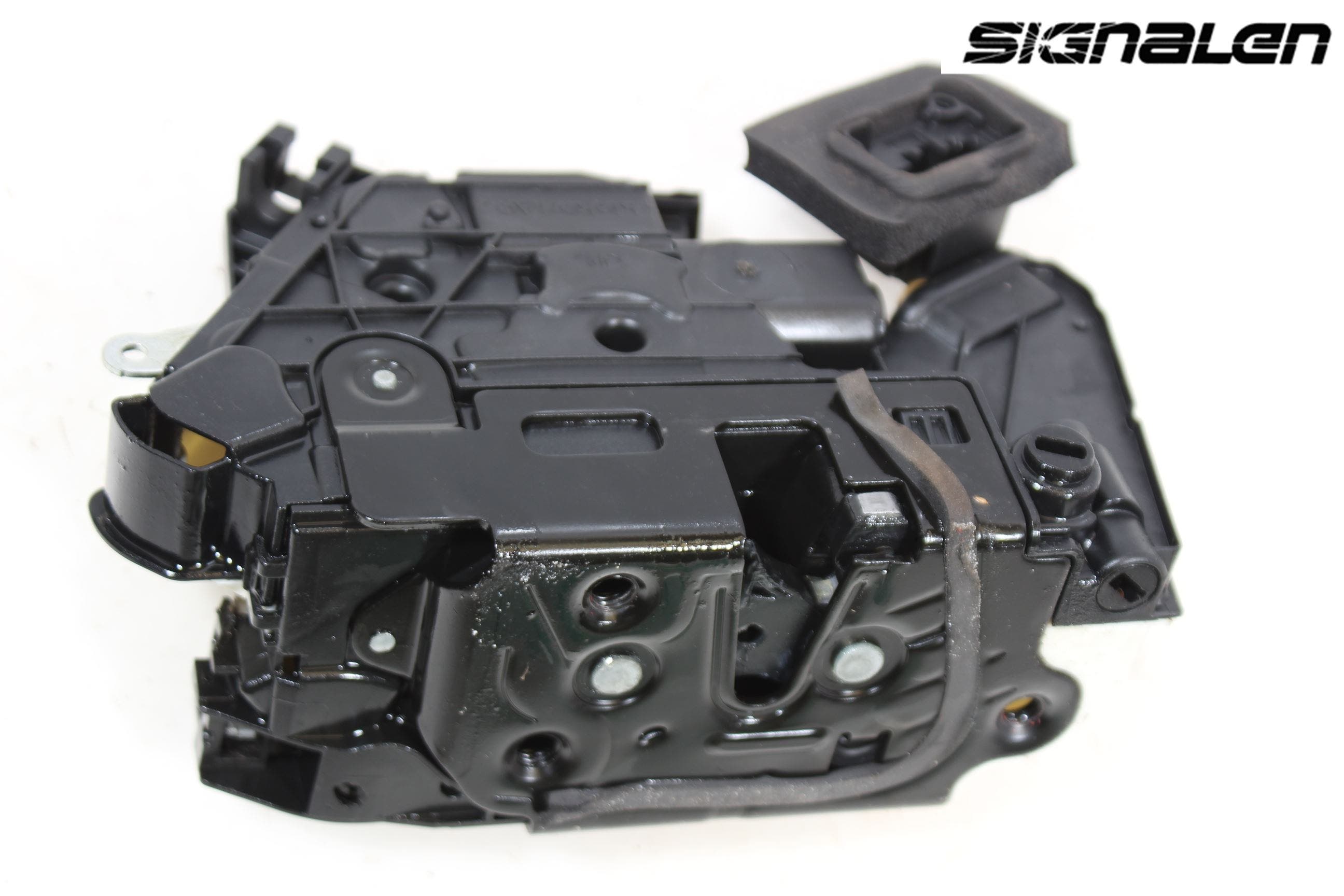 Volkswagen VW POLO 10-17 Låskista-Dörrlås