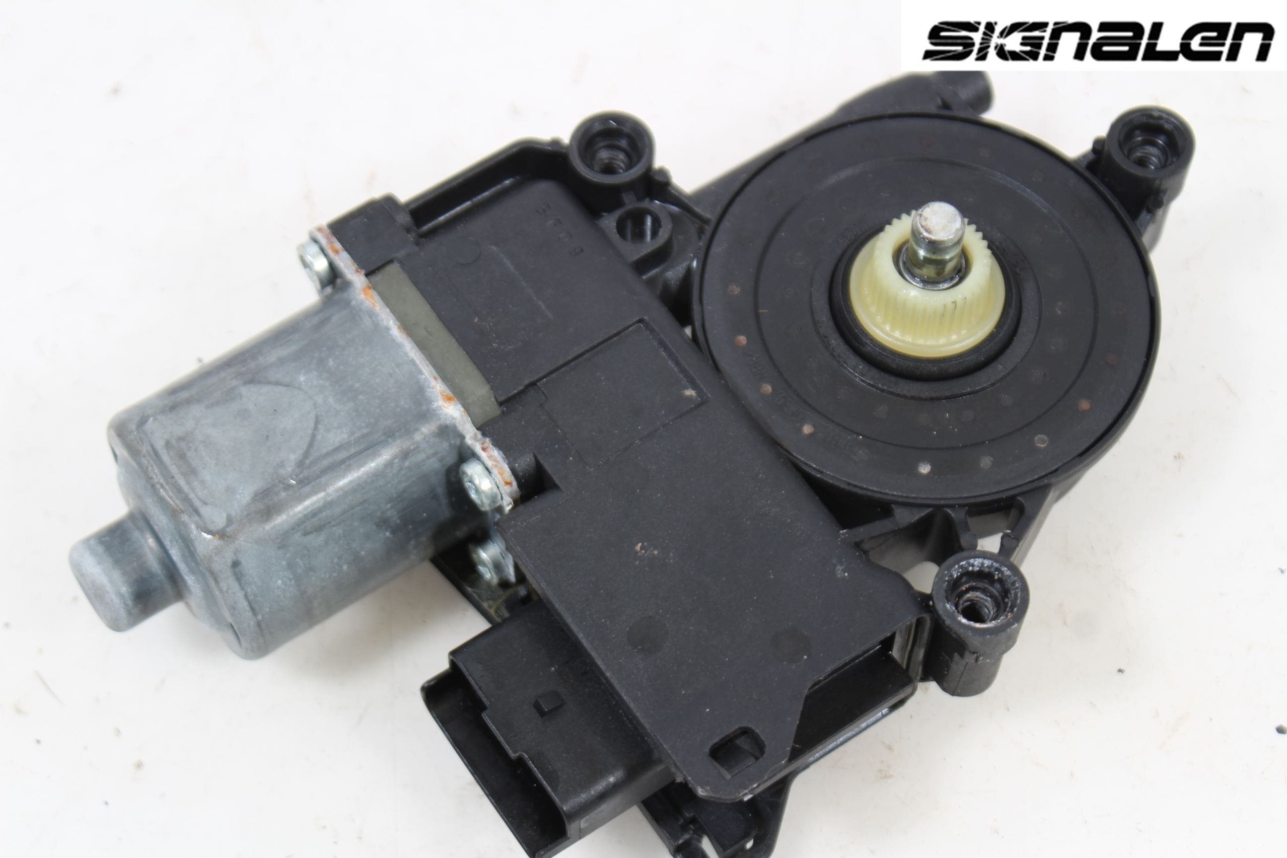 Peugeot 308 08-13 Fönsterhissmotor