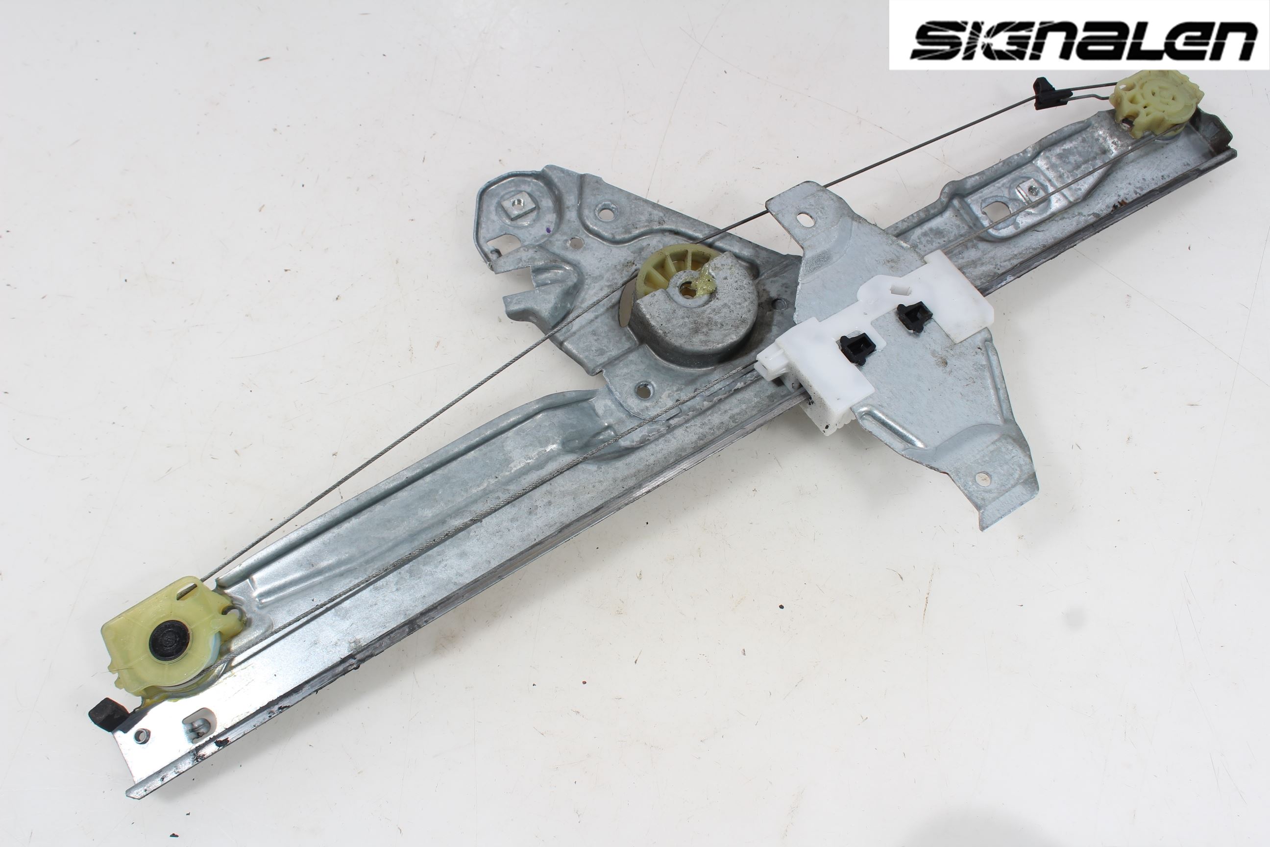 Peugeot 308 08-13 Fönsterhissmekanism