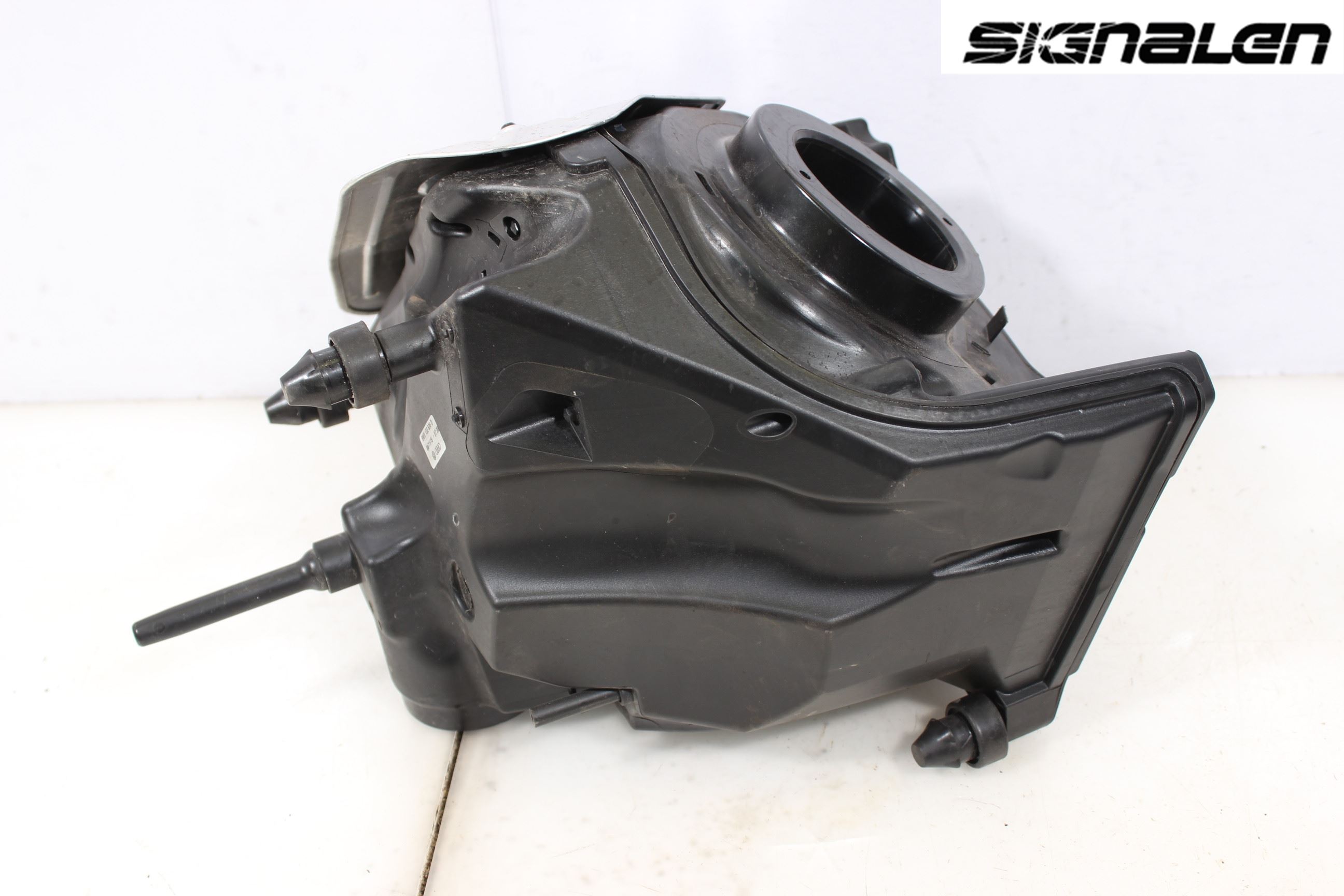 Audi A4/S4 B9 16-19 Luftrenare