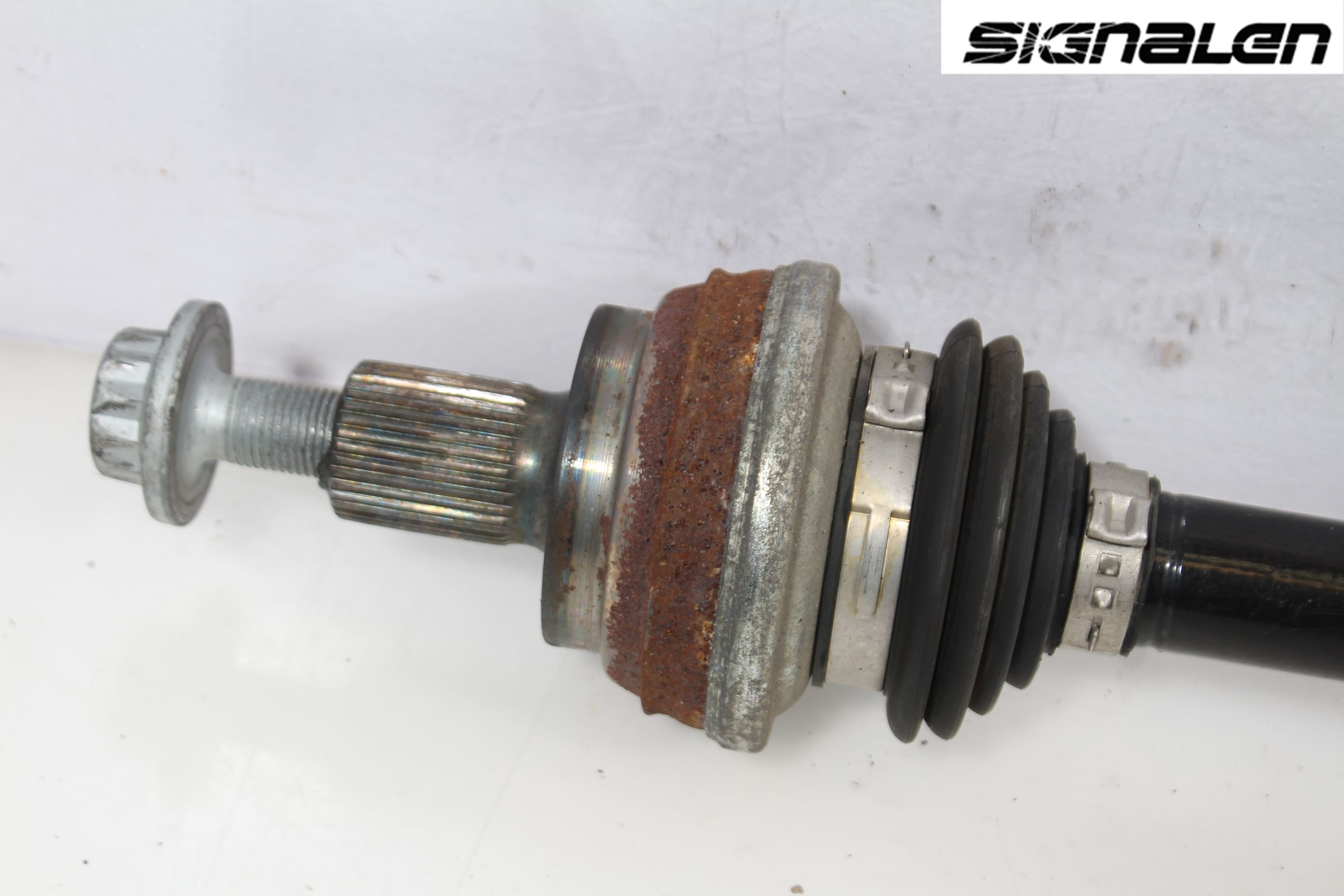 Volkswagen VW GOLF / E-GOLF VII 13-20 Drivaxel Bak Höger