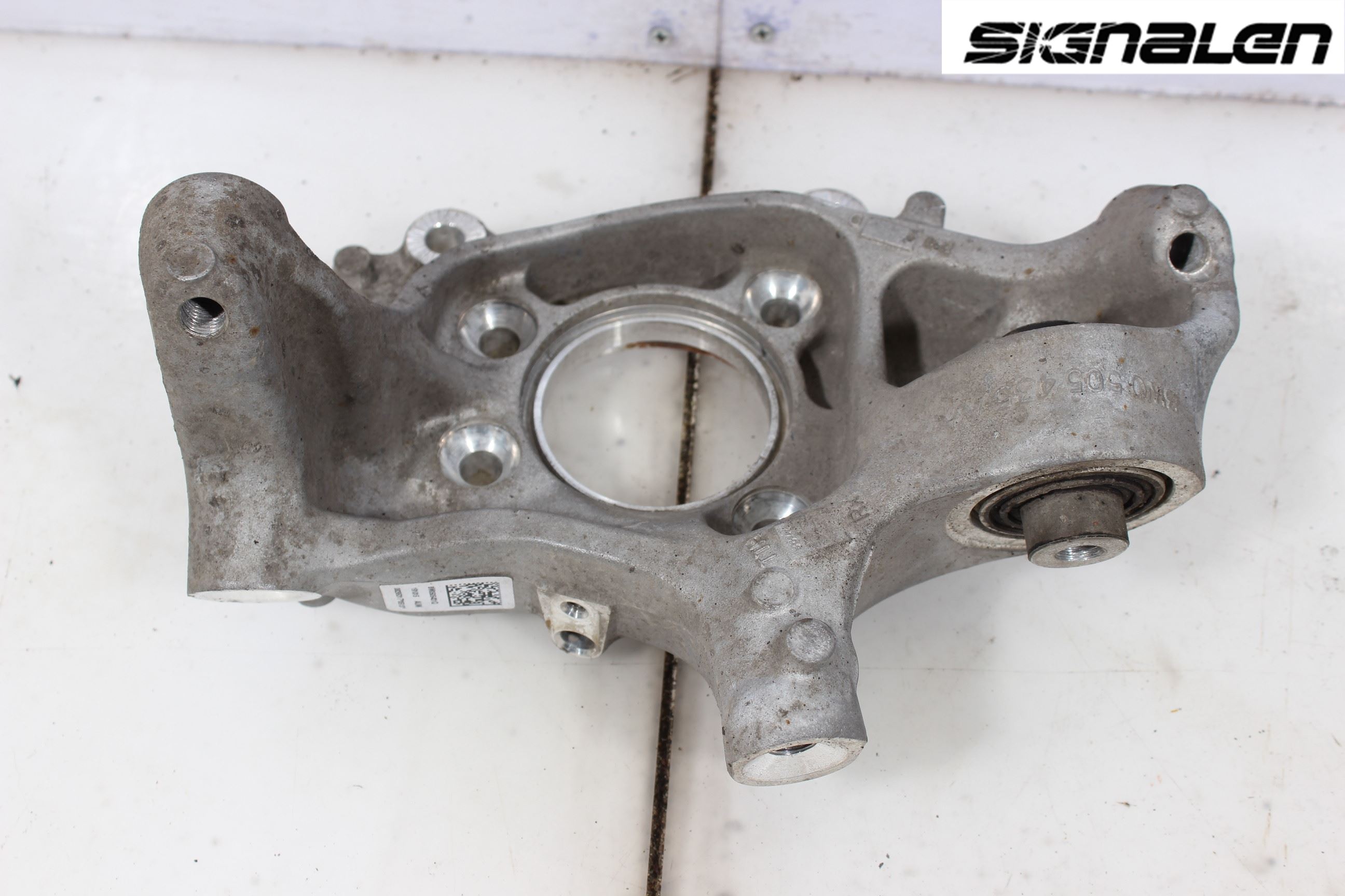 Audi A4/S4 B9 16-19 Hjullagerhus Bak Vä