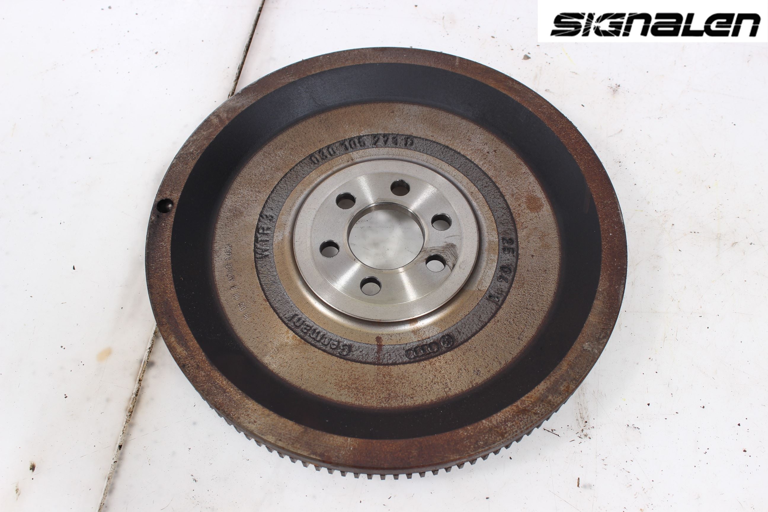 Volkswagen VW GOLF VI 09-13 Svänghjul Man